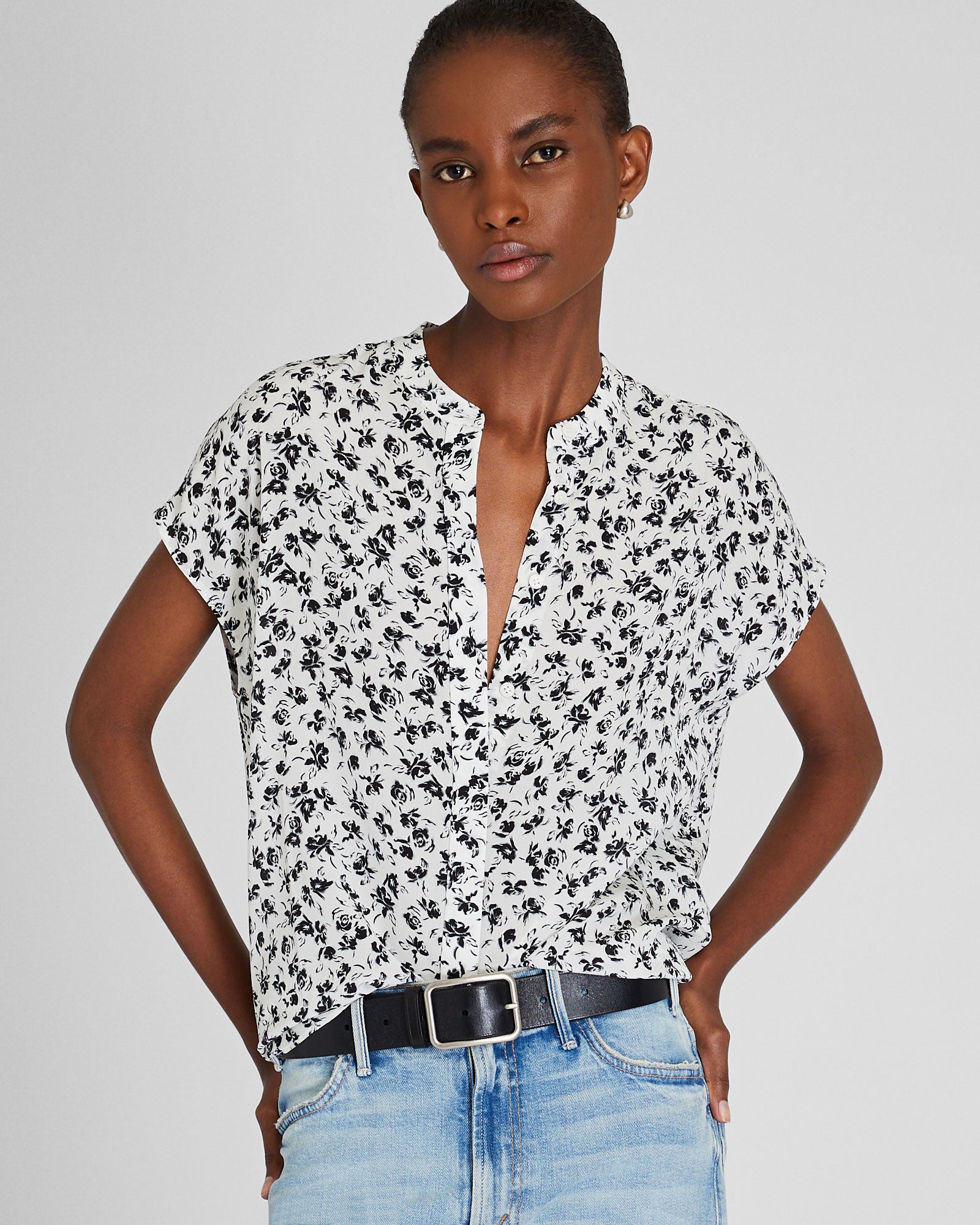 CLUB MONACO - Chemise en soie avec patte avant - Blanc-noir