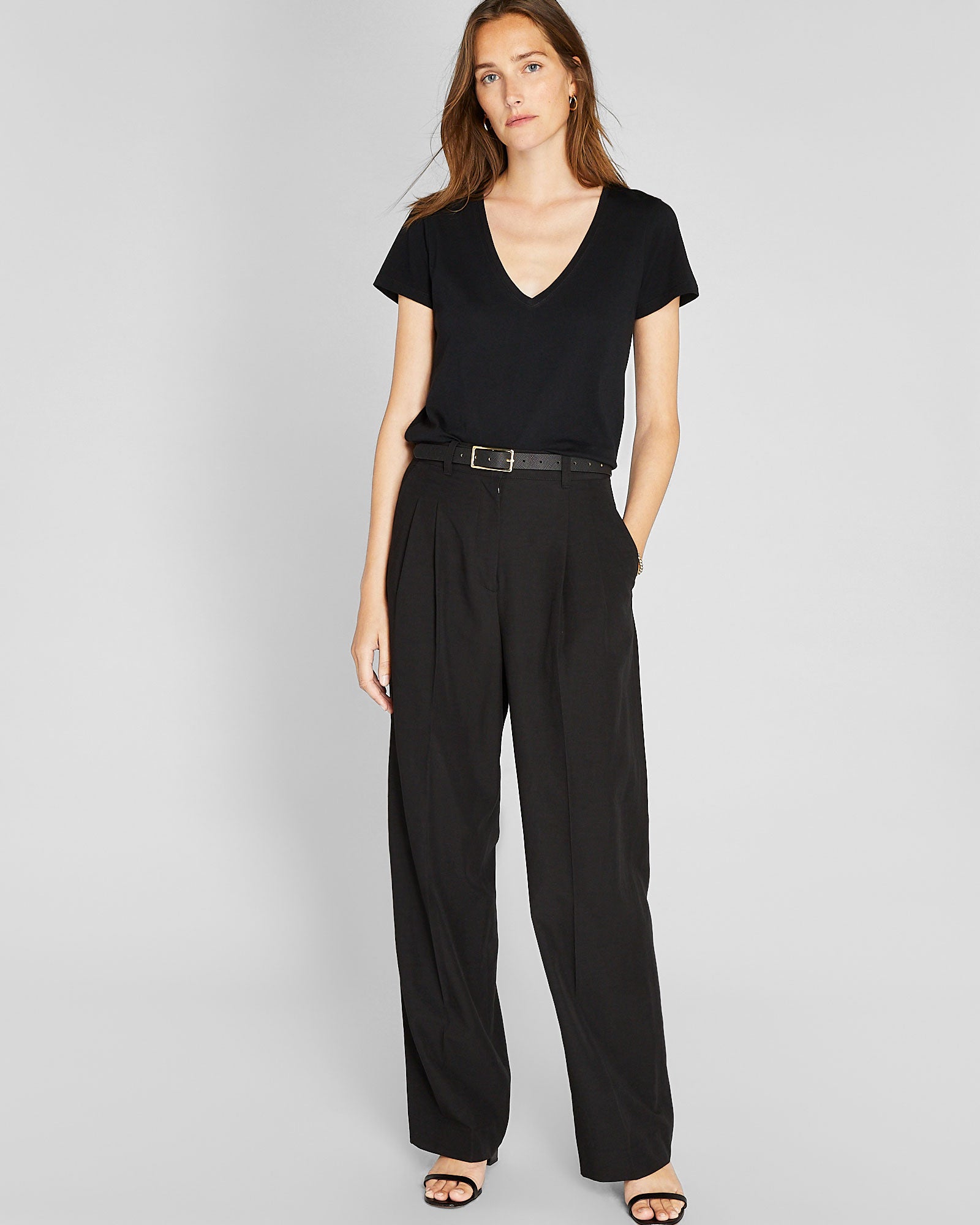 CLUB MONACO - High Rise Pleated Trouser - Soot Black