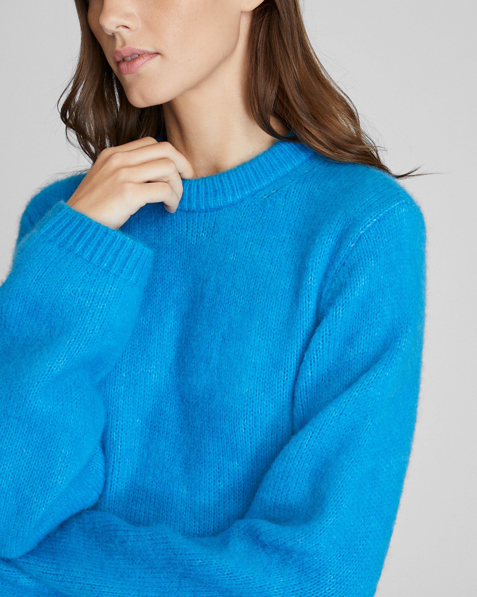 CLUB MONACO - Cropped Relaxed Crewneck - Blue