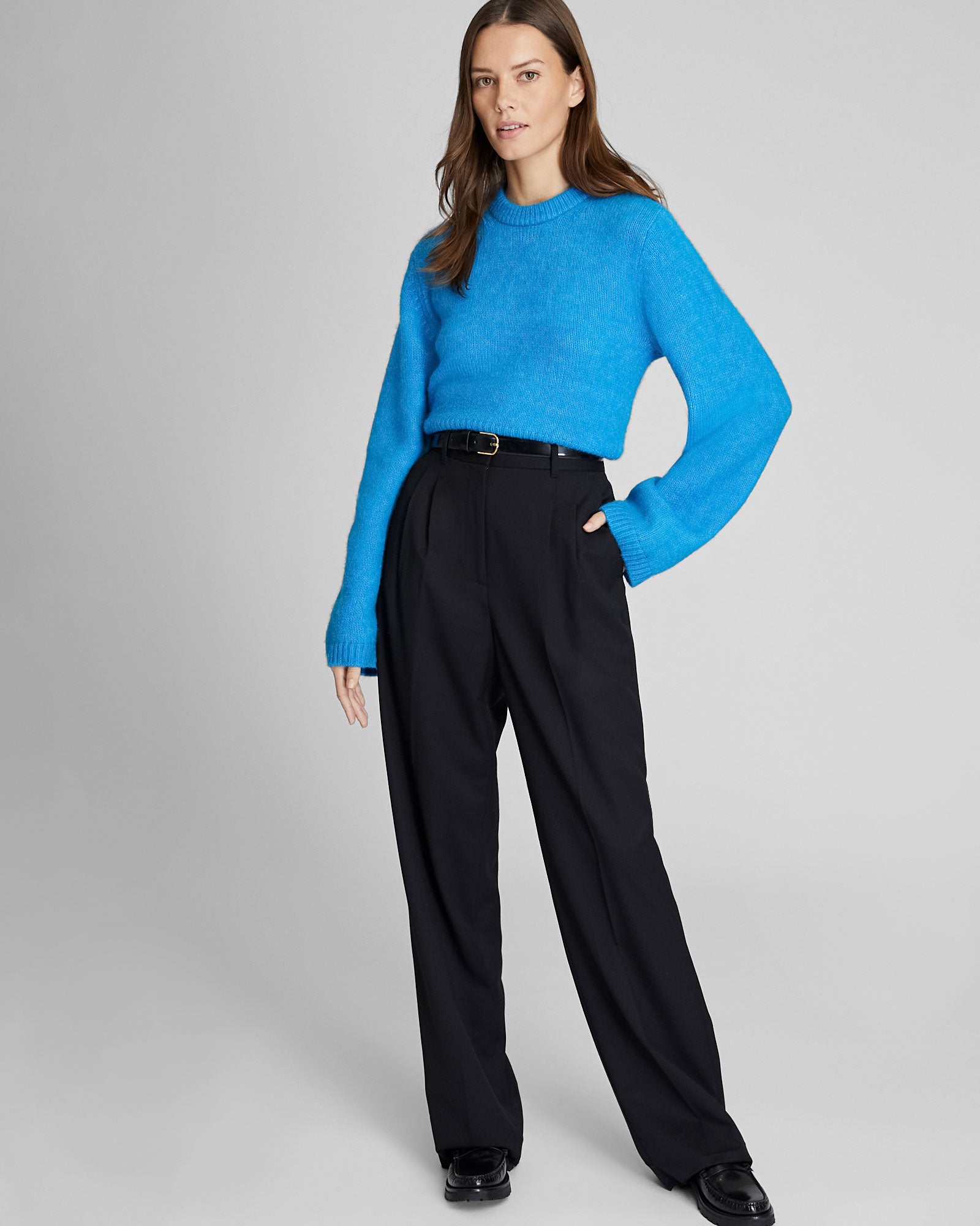CLUB MONACO - Cropped Relaxed Crewneck - Blue