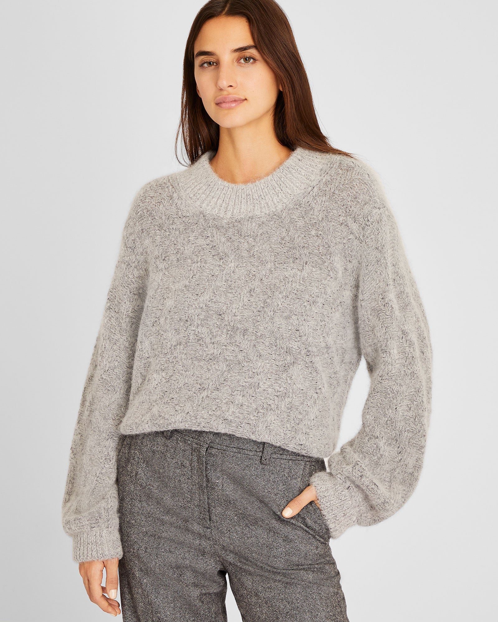 CLUB MONACO - Balloon Sleeve Alpaca Sweater - Medium Heather Grey