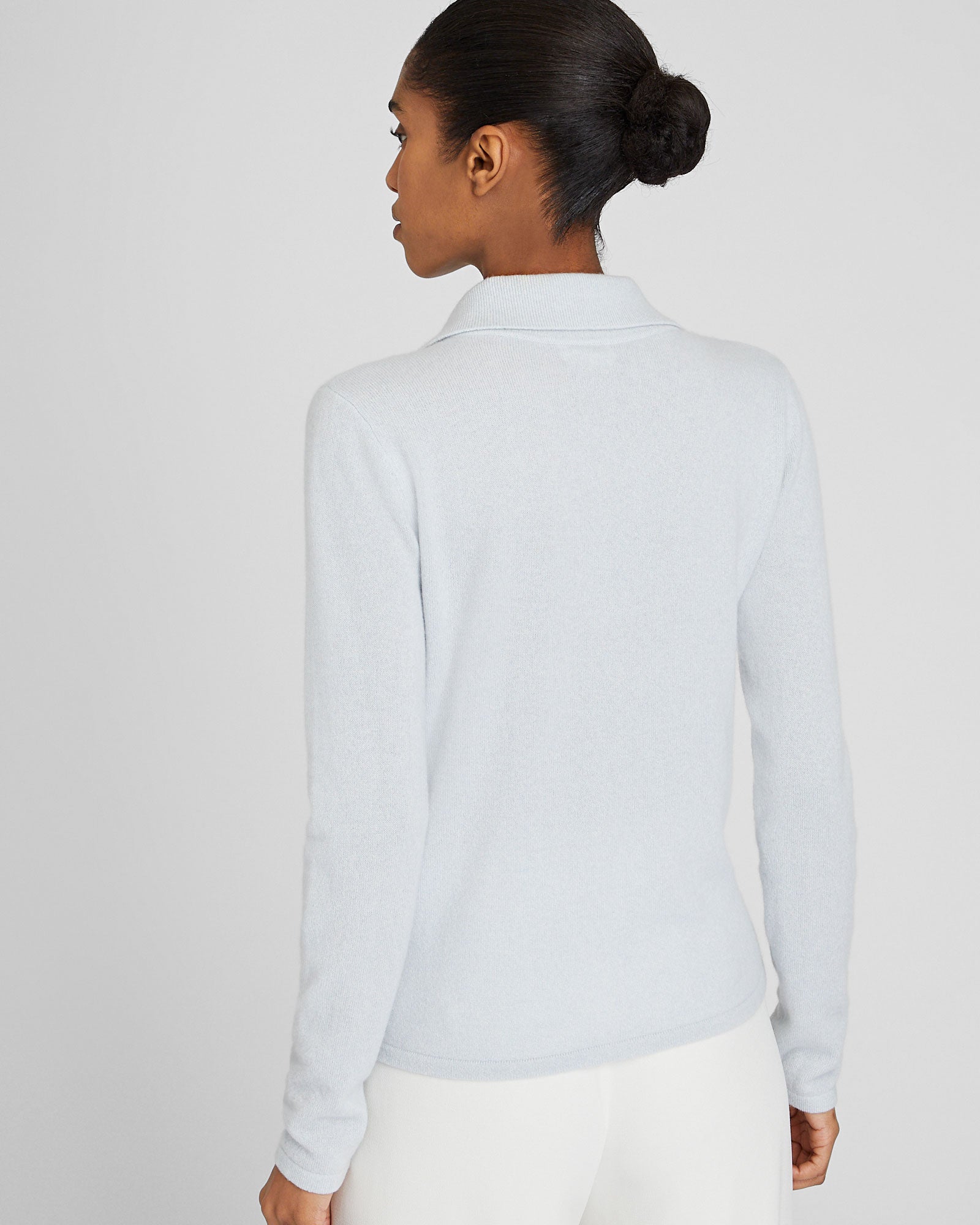 CLUB MONACO - Chandail en cachemire - Bleu Bruyère