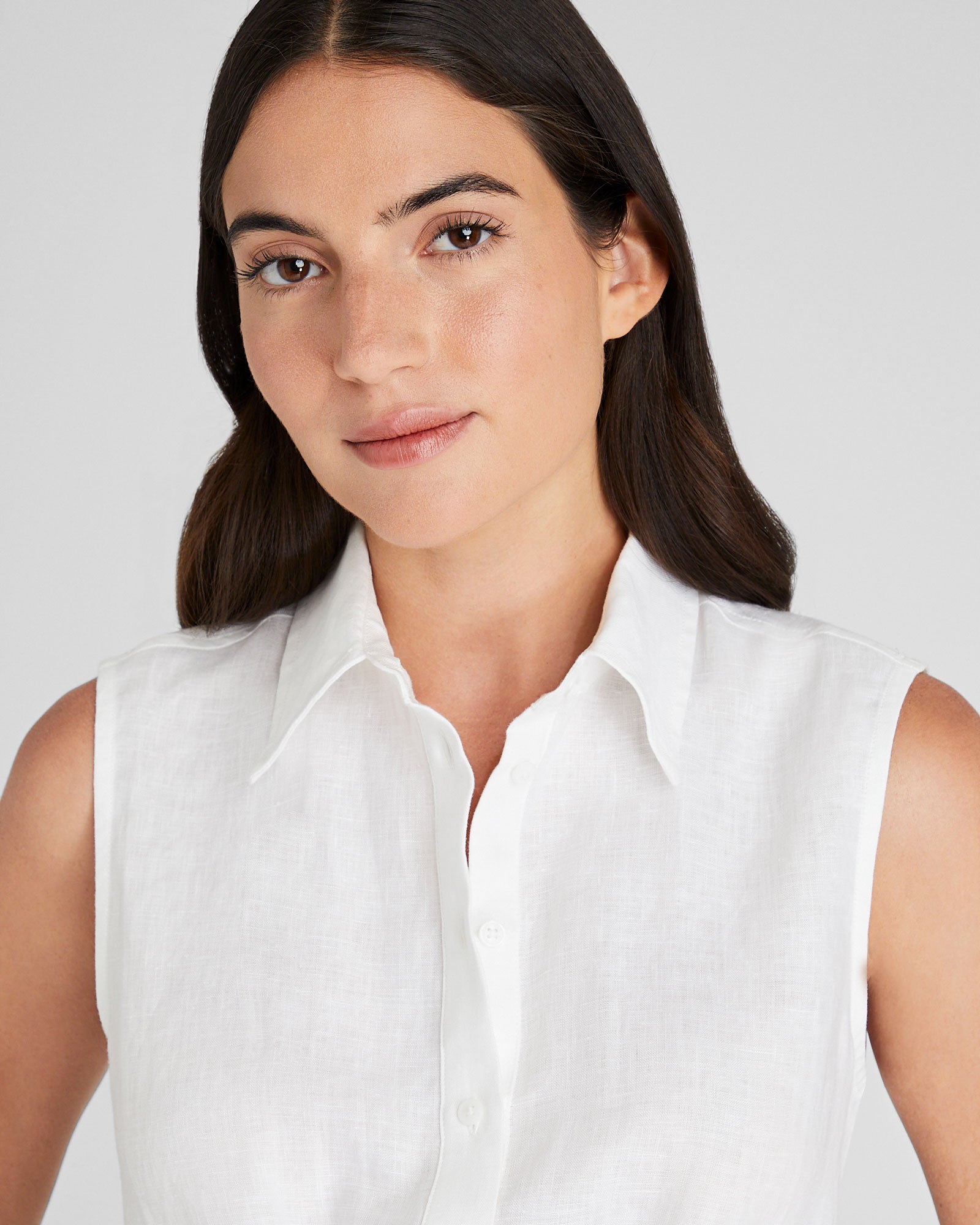 CLUB MONACO - Sleeveless Linen Top - White