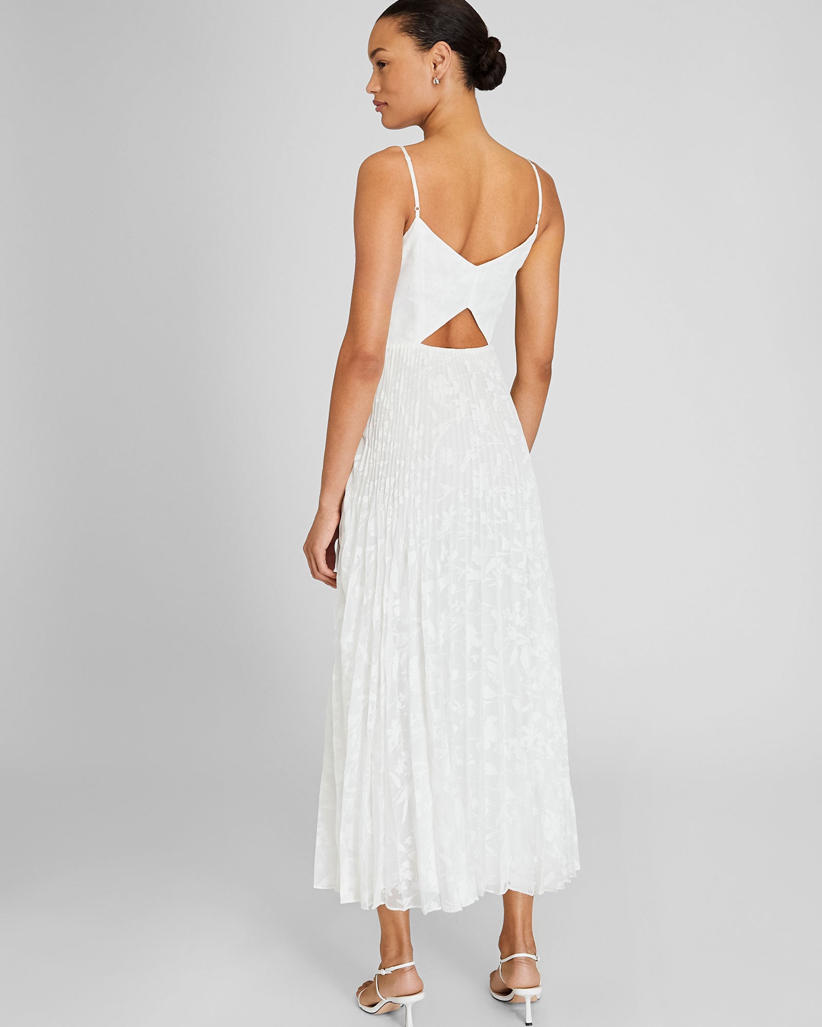 CLUB MONACO - Robe mi-longue plissée en jacquard - Blanc Cassé