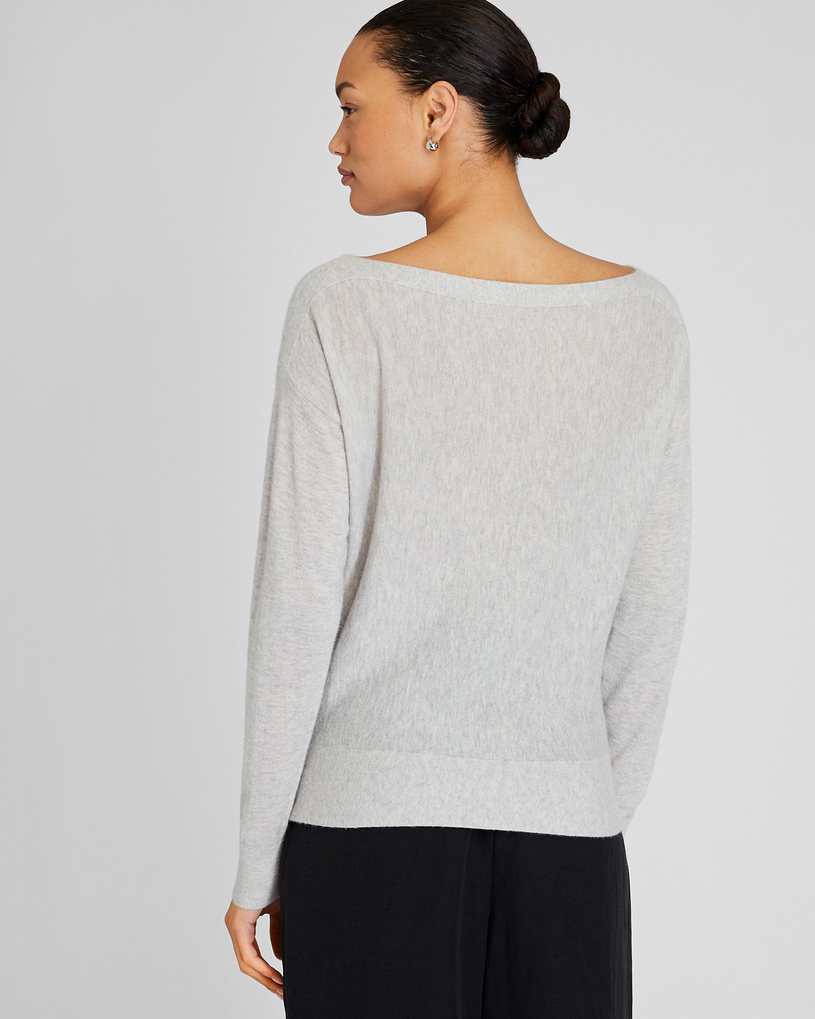 CLUB MONACO - Cashmere Boatneck Sweater - Light Heather Grey