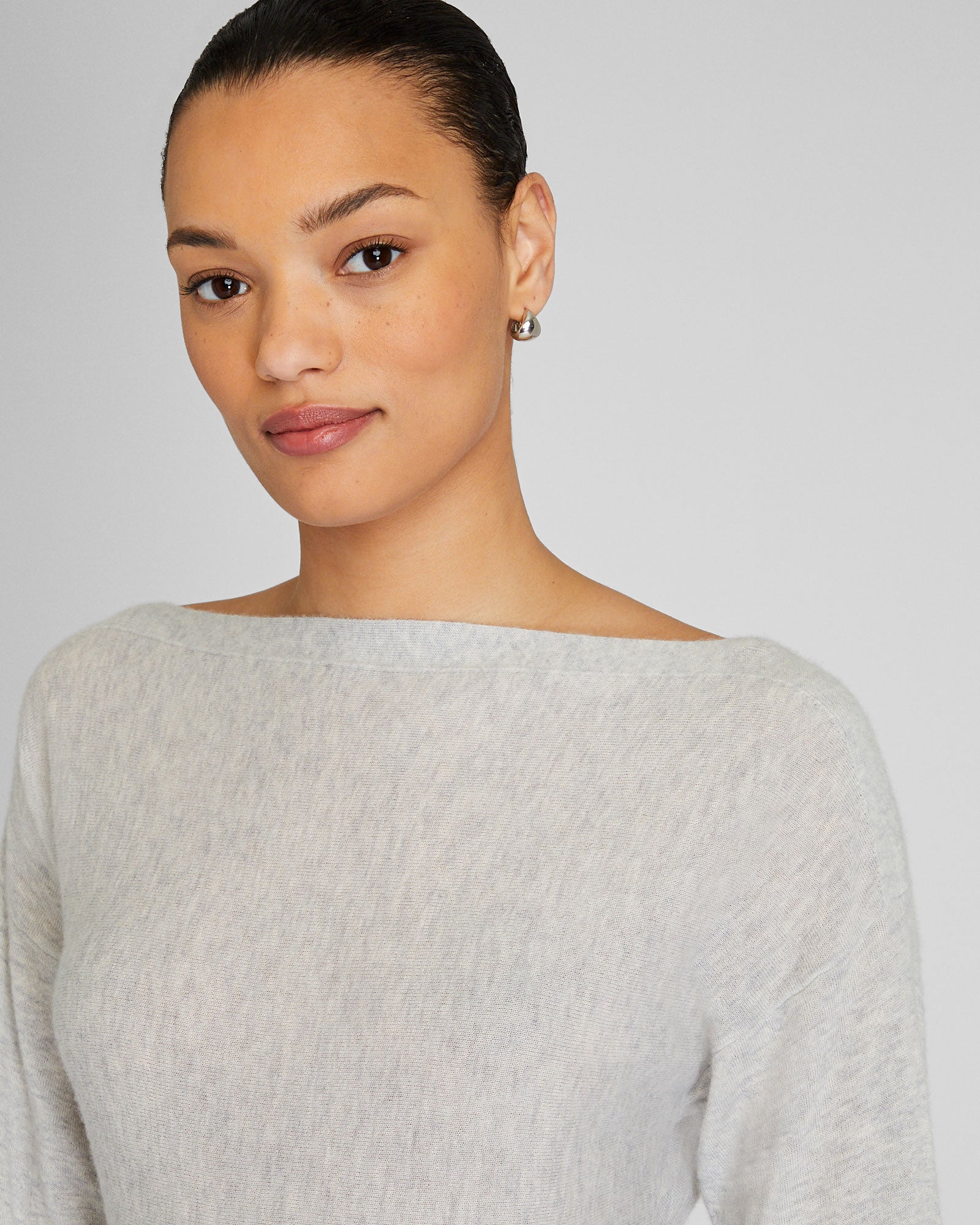 CLUB MONACO - Cashmere Boatneck Sweater - Light Heather Grey