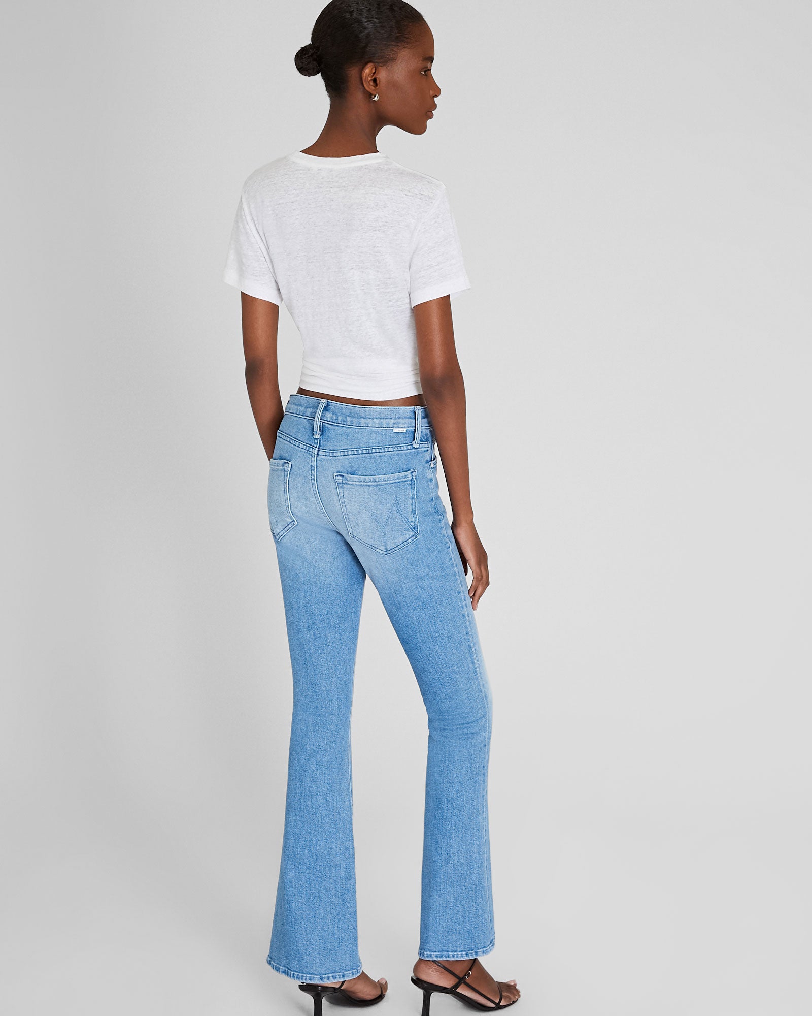 CLUB MONACO - Jeans The Weekender par MOTHER - Bleu moyen