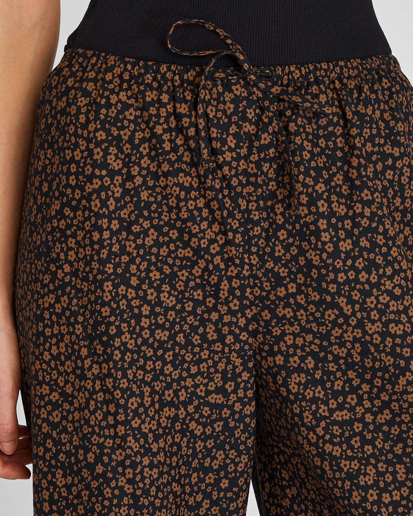 CLUB MONACO - Bias Cut Linen Pant - Brown Print
