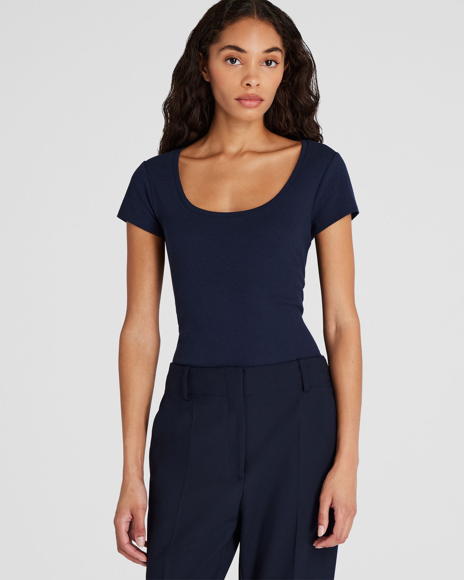 CLUB MONACO - Bowee Scoop Neck Tee - Navy