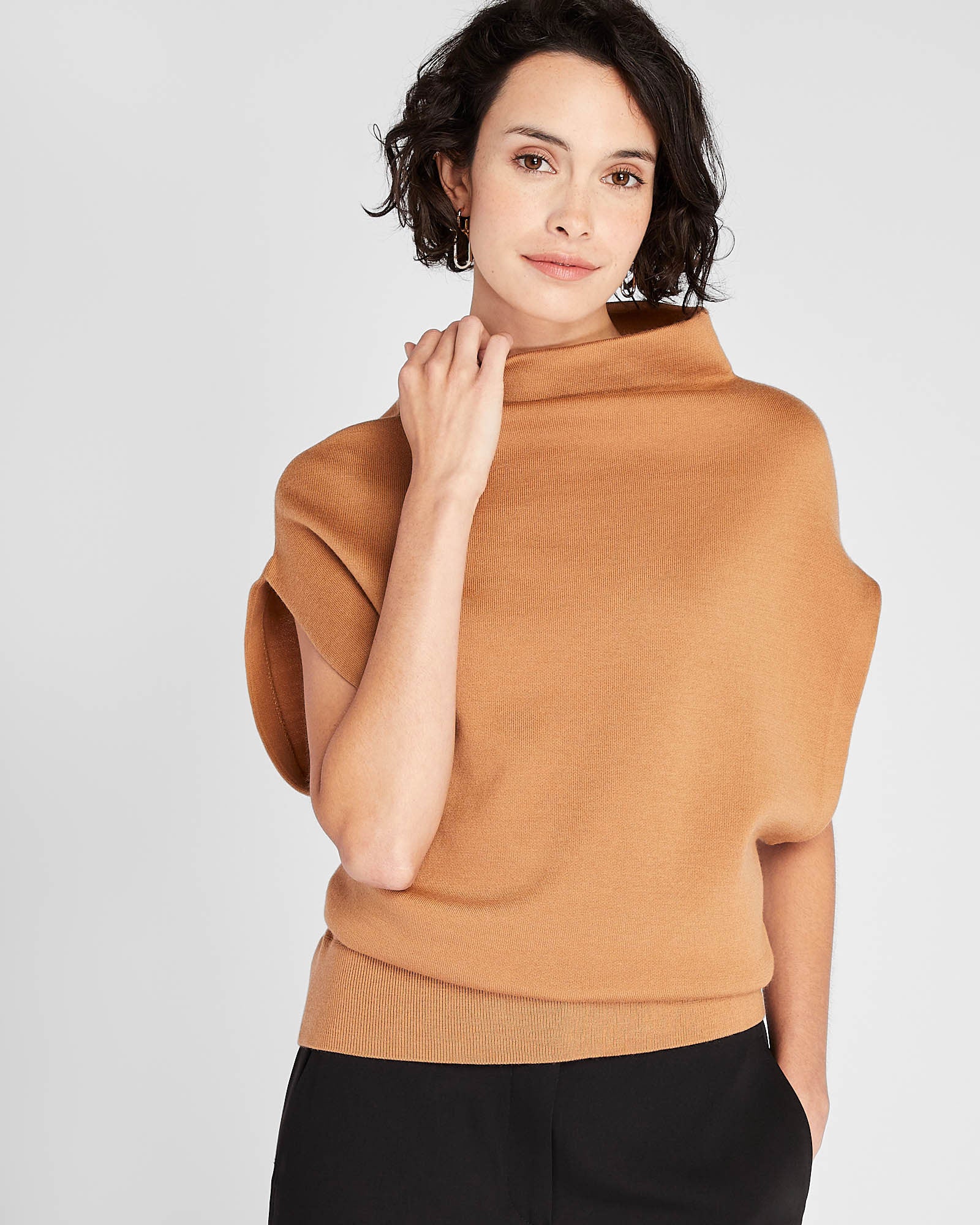 CLUB MONACO - Chandail de laine mérinos Abhy - Chameau