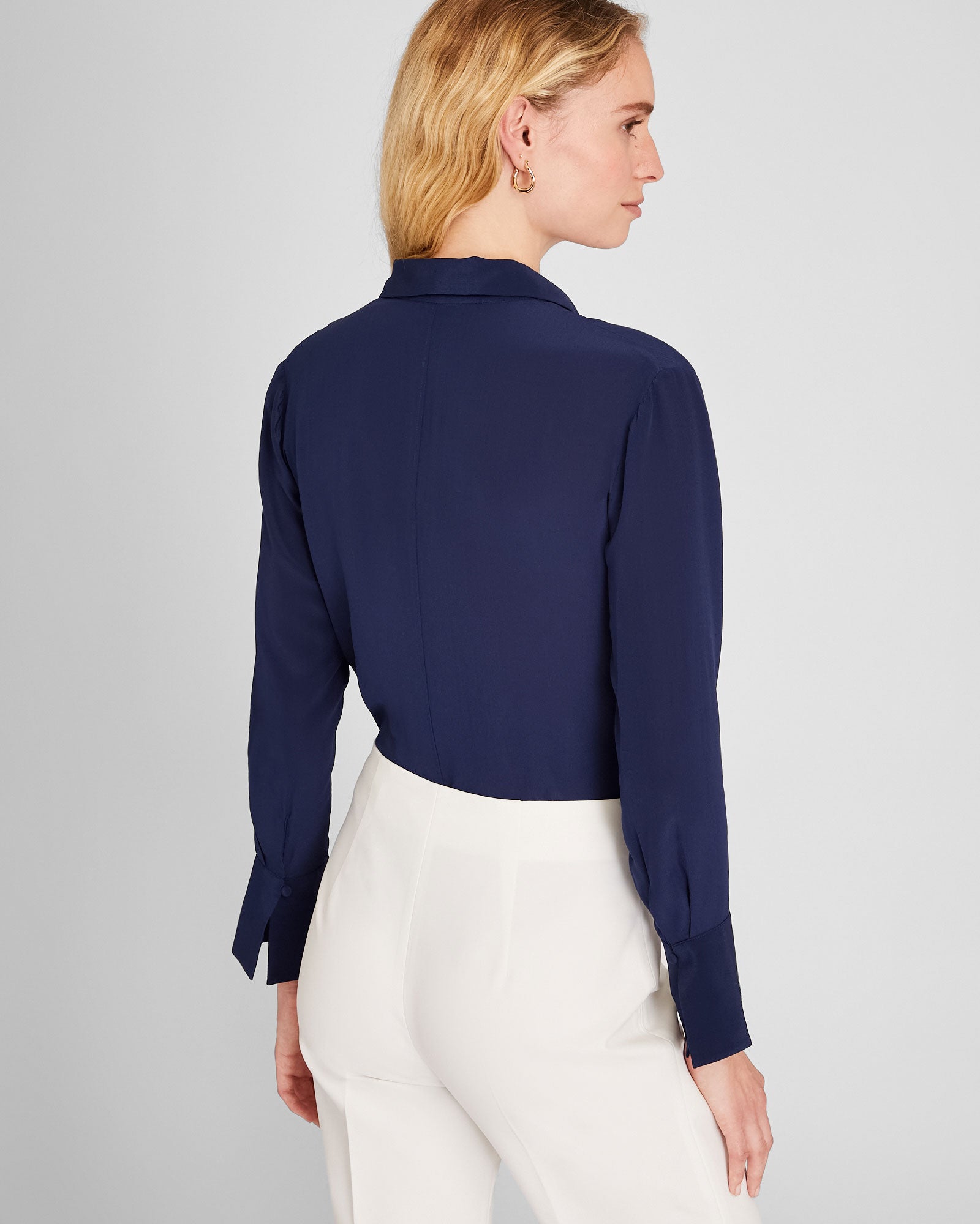 CLUB MONACO - Chemise en soie Helek - Marine