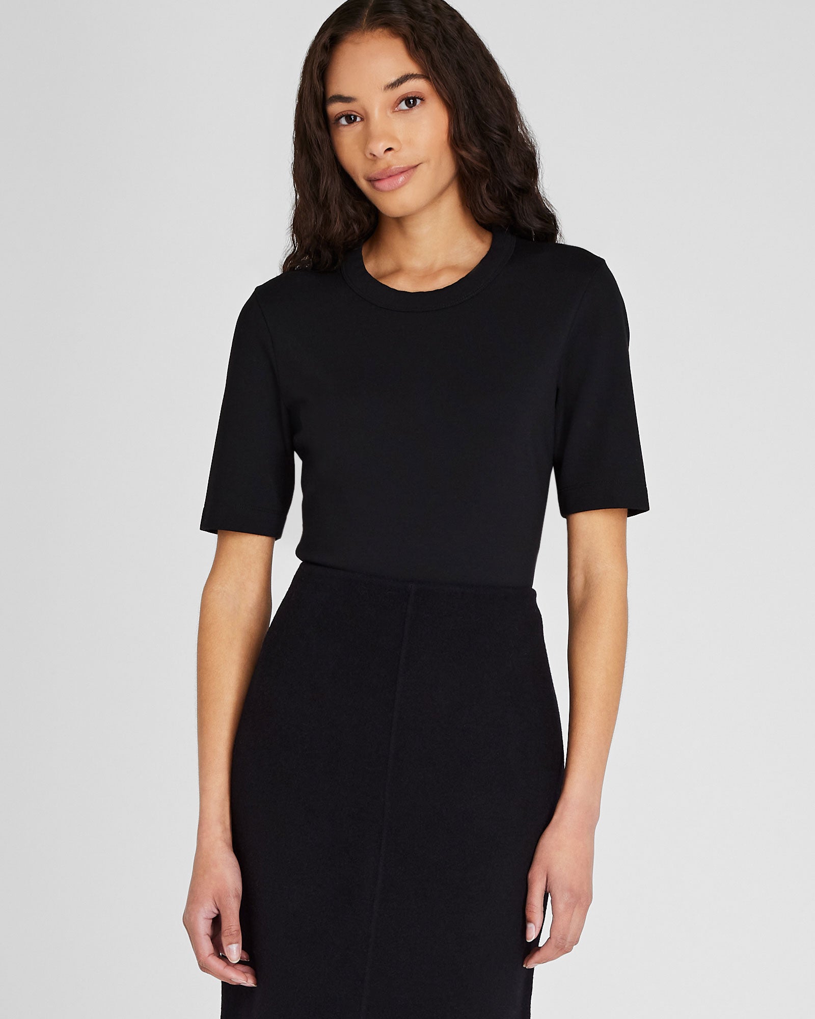 CLUB MONACO - Perfect Tee - Black