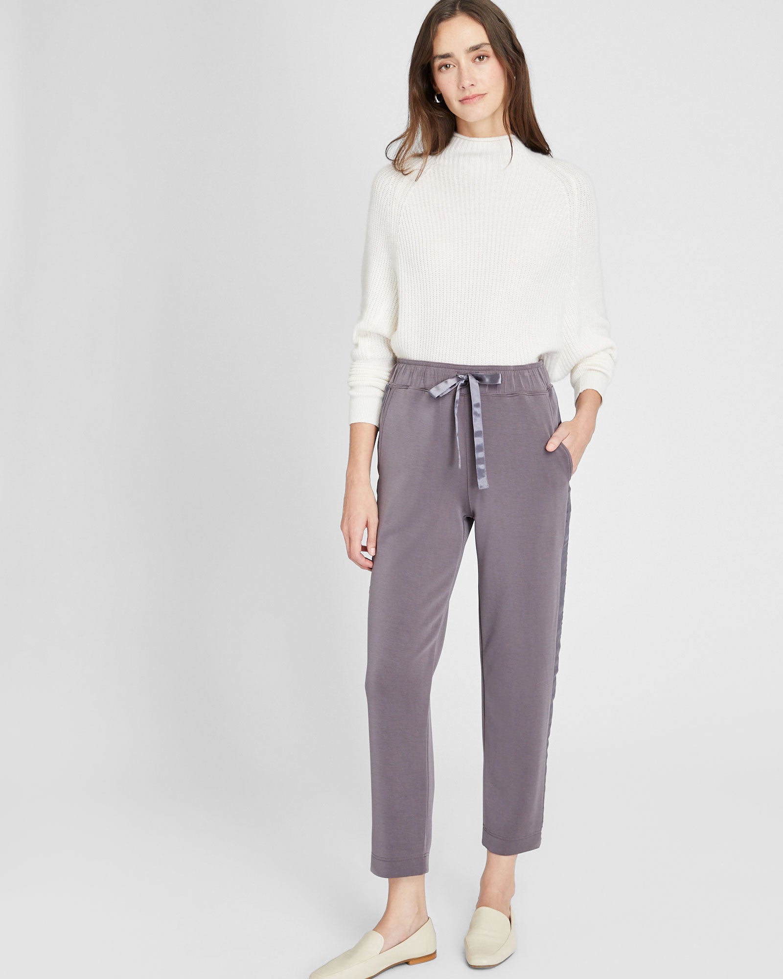 CLUB MONACO - Pantalon en tricot à galon de satin - Gris foncé