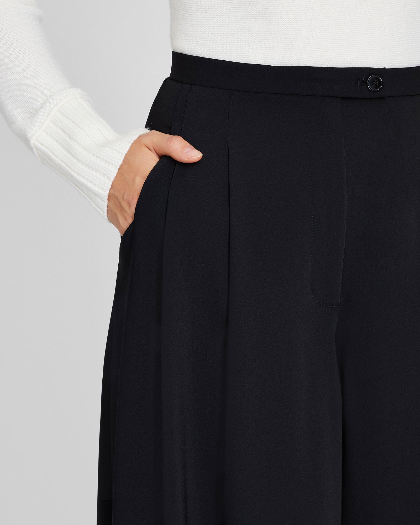 CLUB MONACO - Wide Leg Crepe Trouser - Black