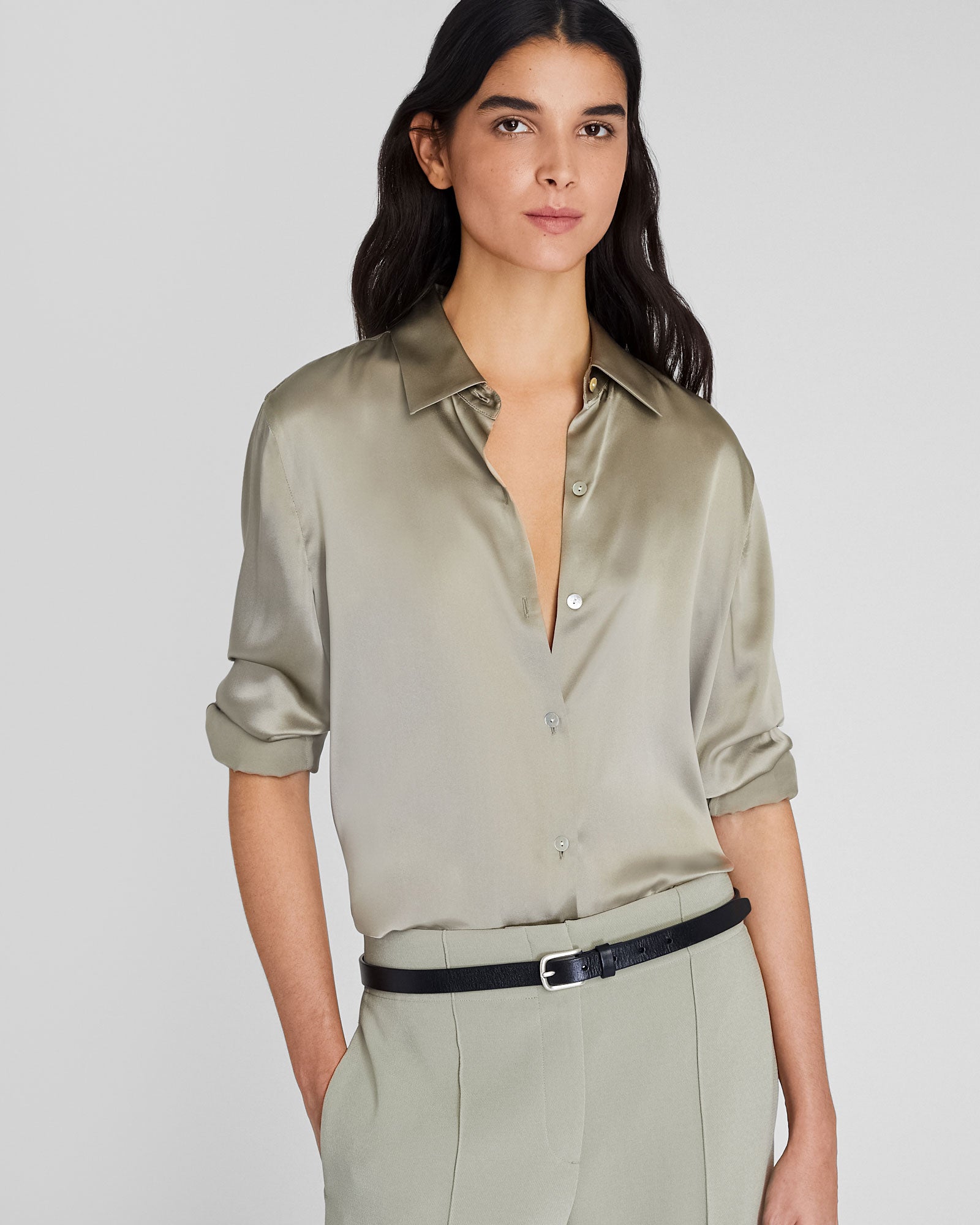 CLUB MONACO - Blouse boutonnée en soie charmeuse - Chêne