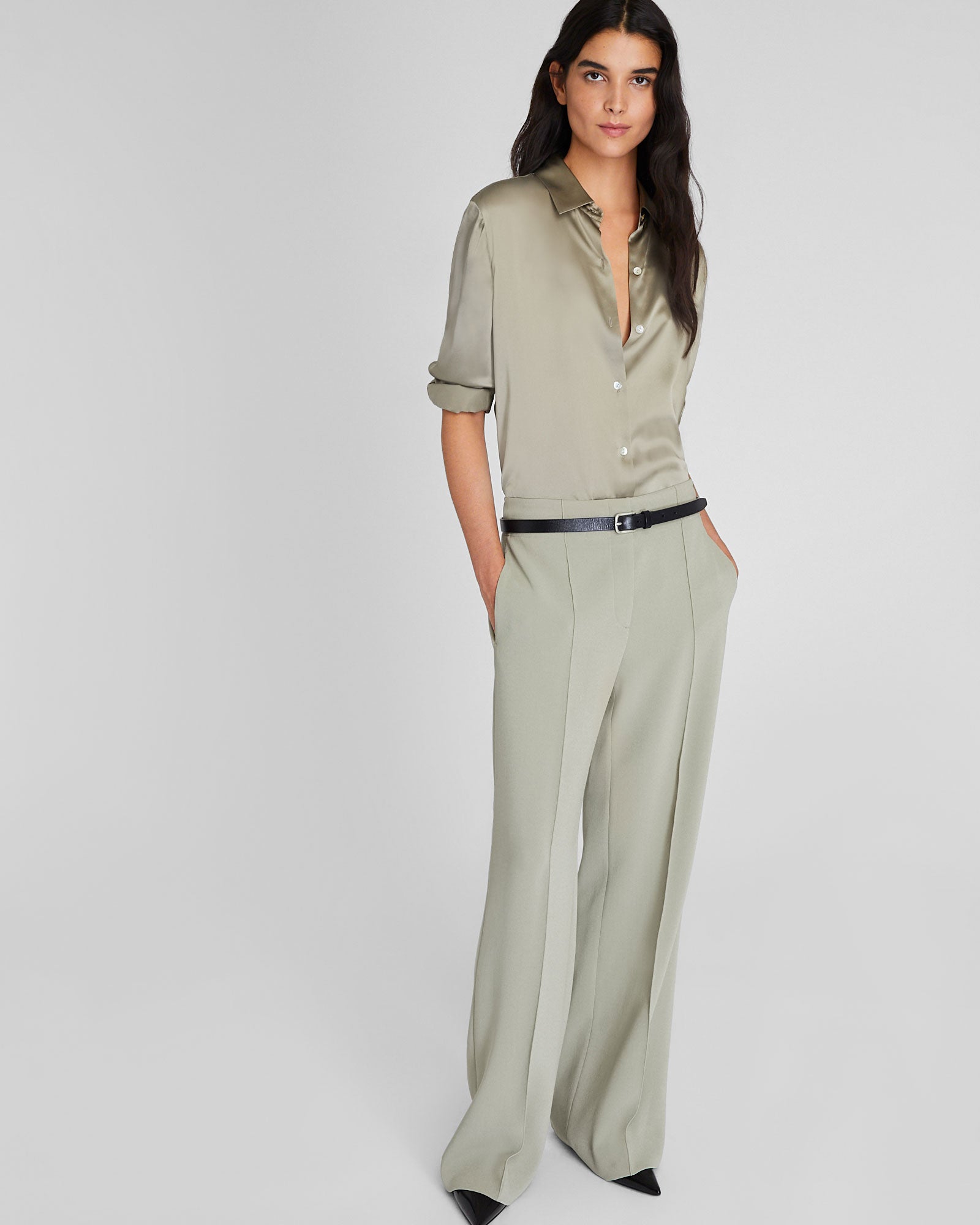 CLUB MONACO - Blouse boutonnée en soie charmeuse - Chêne