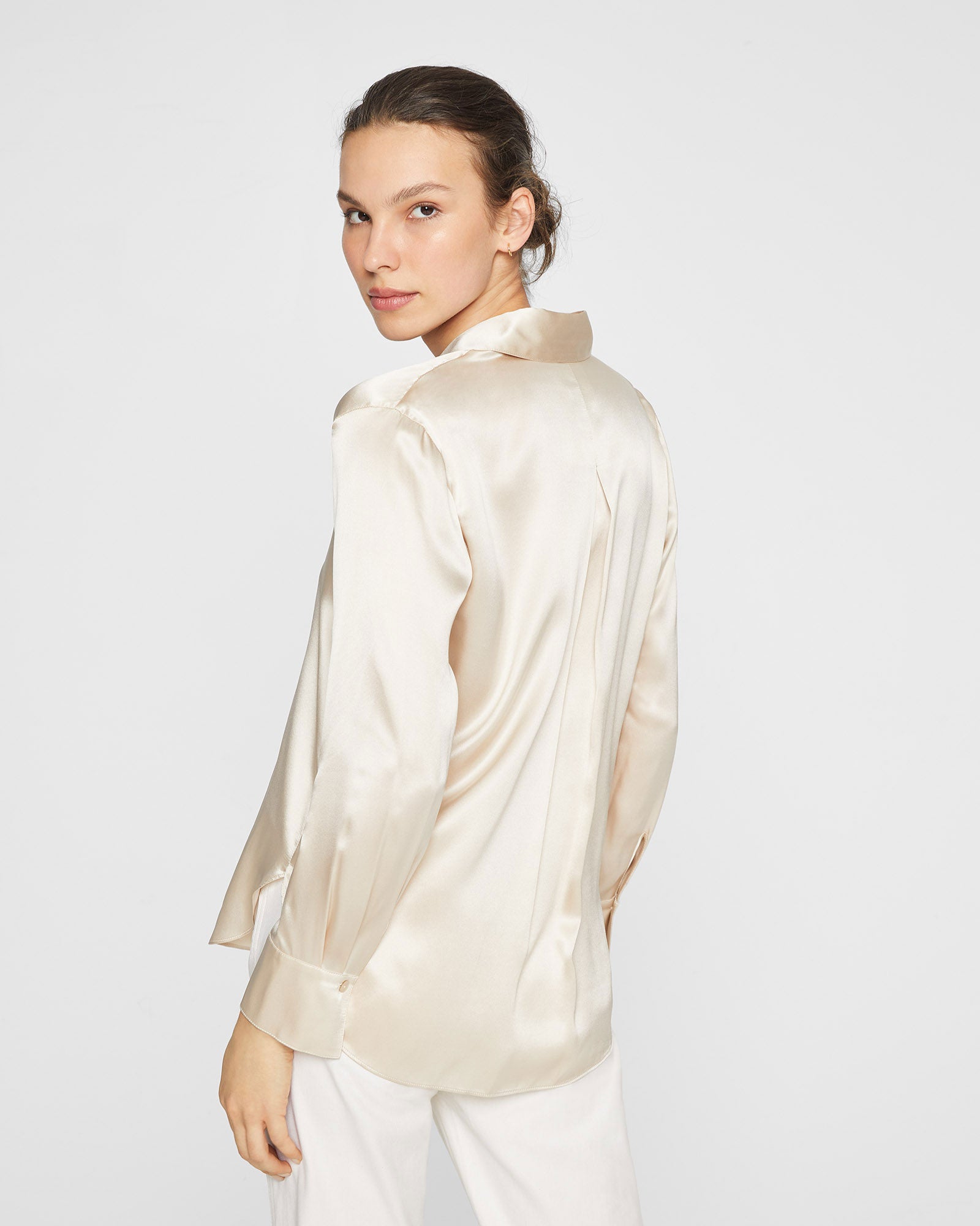 CLUB MONACO - Blouse boutonnée en soie charmeuse - Rose Pâle