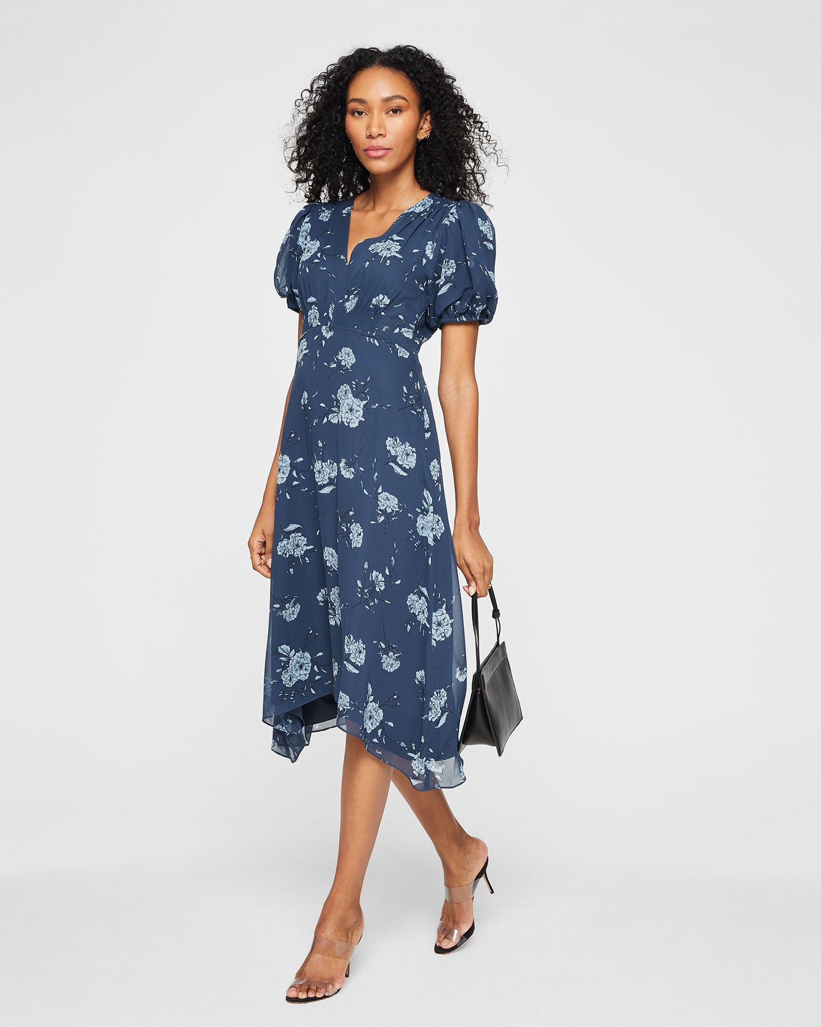 CLUB MONACO - Robe col en V et manches bouffantes - Marine