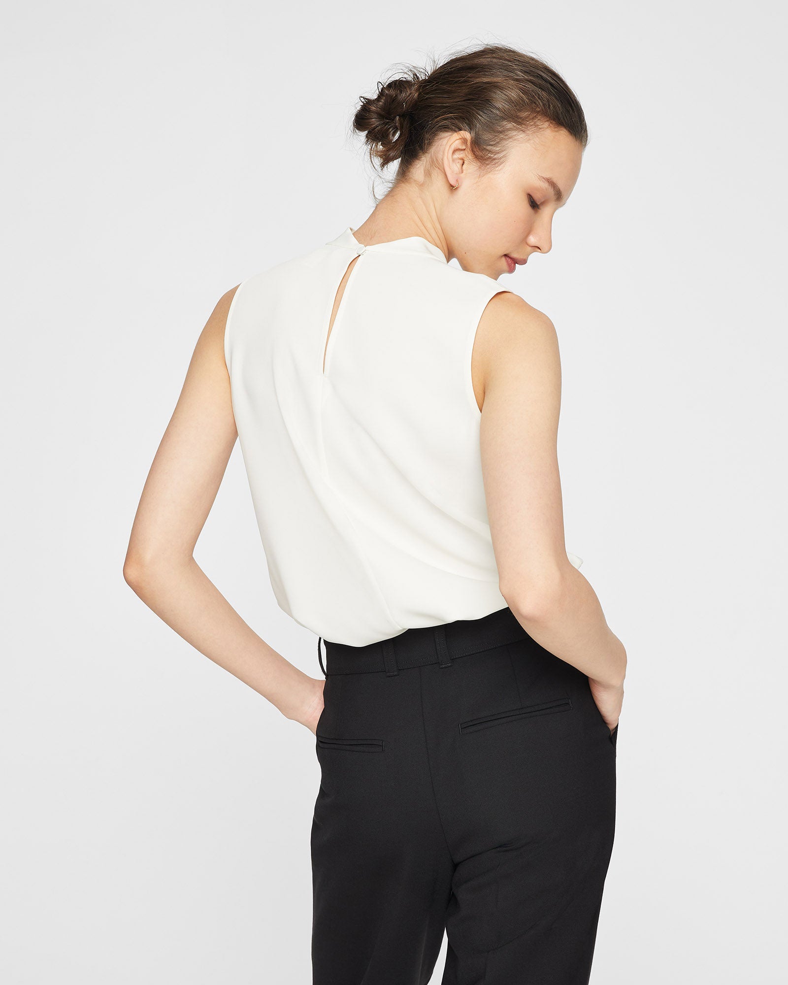 CLUB MONACO - Haut sans manches à col torsadé - Crème