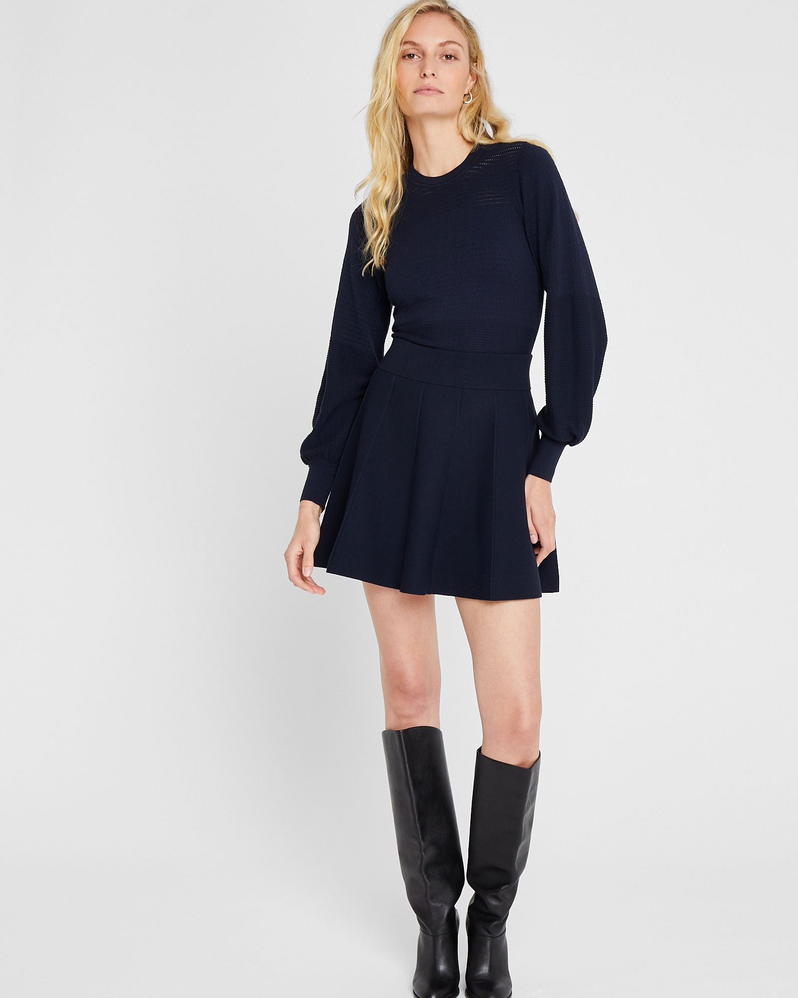 CLUB MONACO - Textured Crewneck - Navy