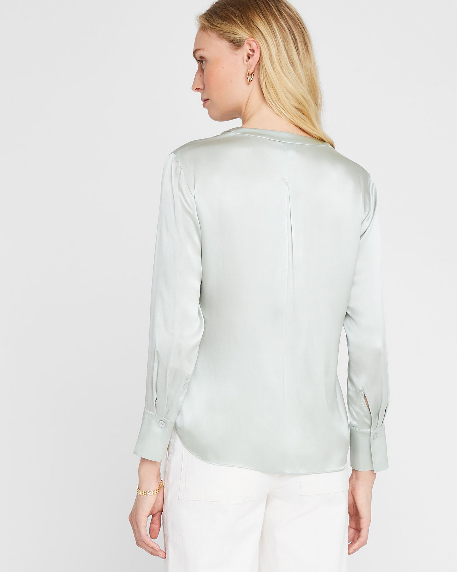 CLUB MONACO - Silk Charmeuse V-Neck Blouse - Dark Green