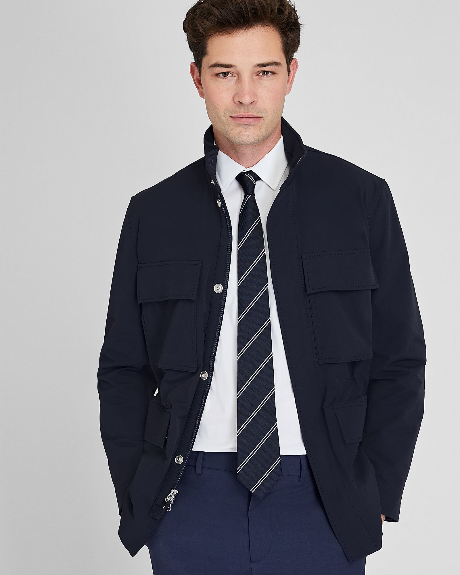 CLUB MONACO - Cravate rayée en soie CM - Rayures Marines