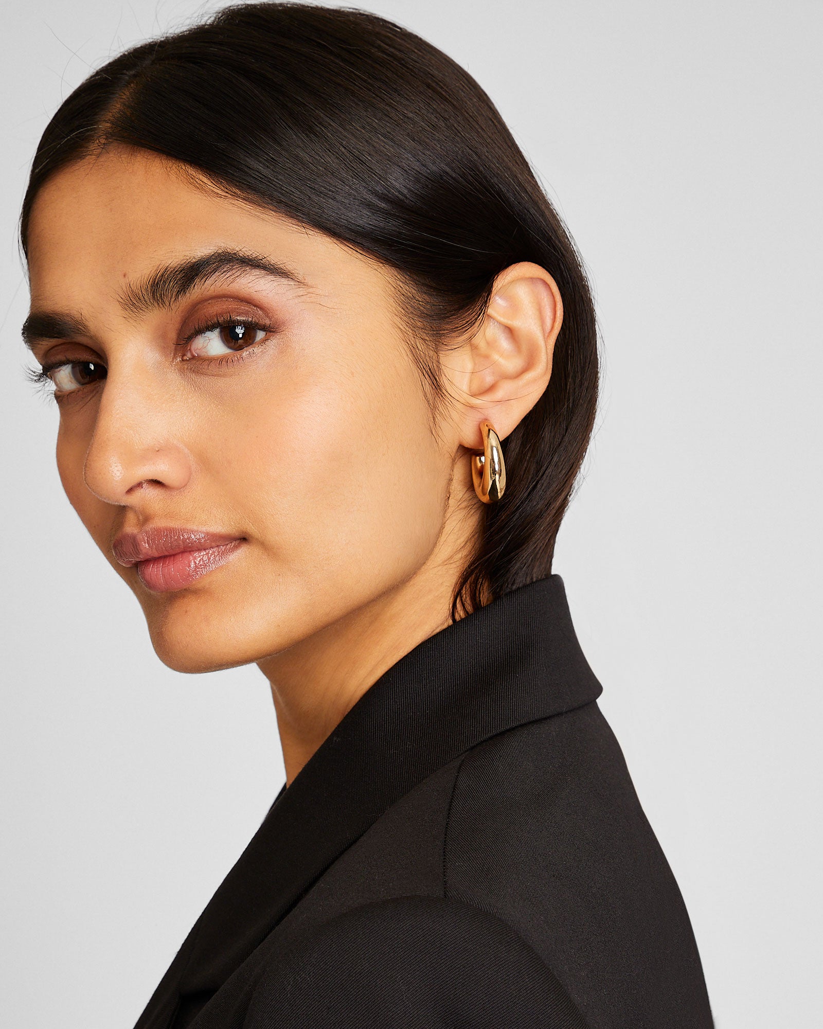 CLUB MONACO - Chunky Open Hoop Earrings - Gold