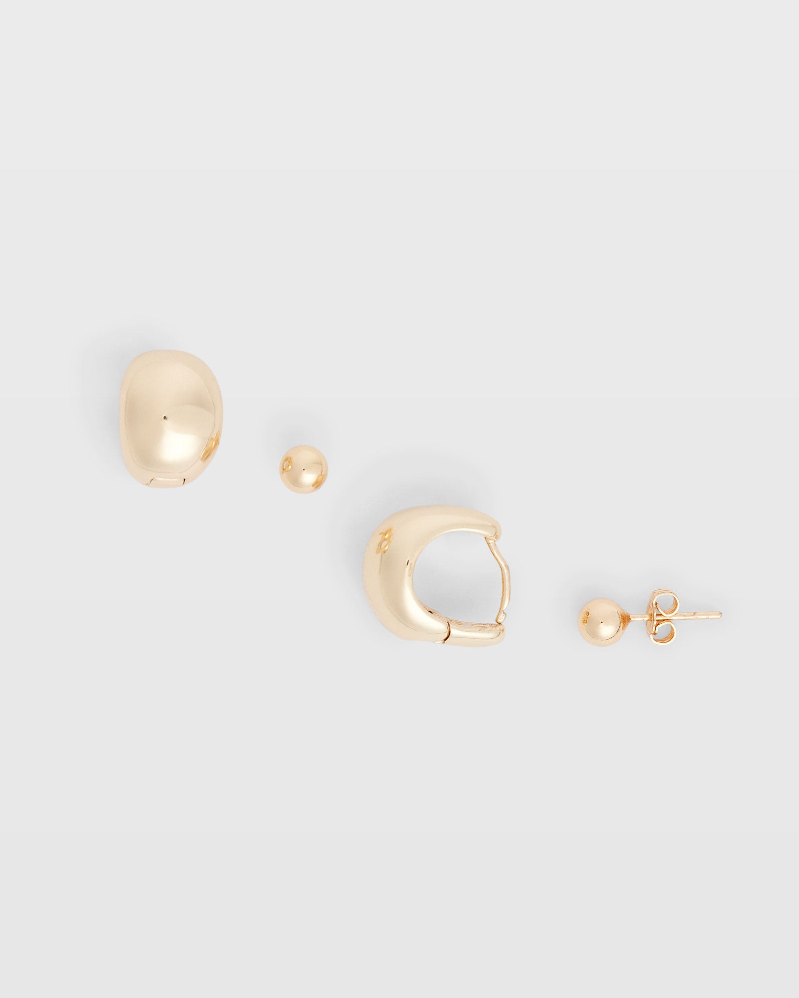 CLUB MONACO - Ensemble de boucles d'oreilles créoles effilées - Or