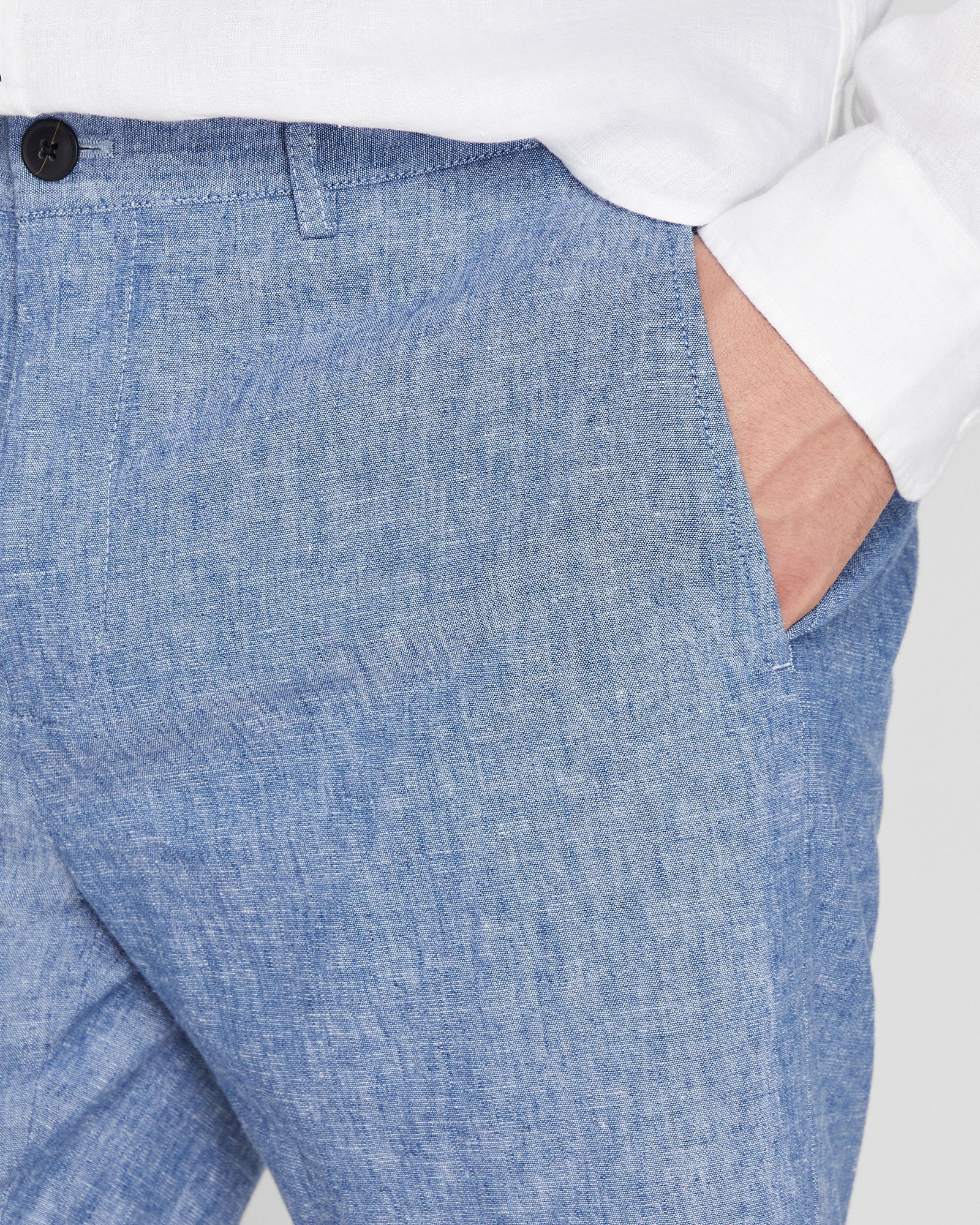 CLUB MONACO - Baxter Chambray Linen 7" Short - Blue Mix