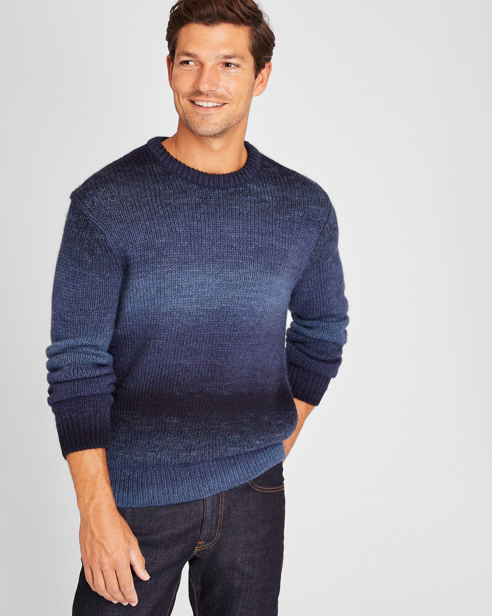 CLUB MONACO - Ombré Crewneck - Navy Mix