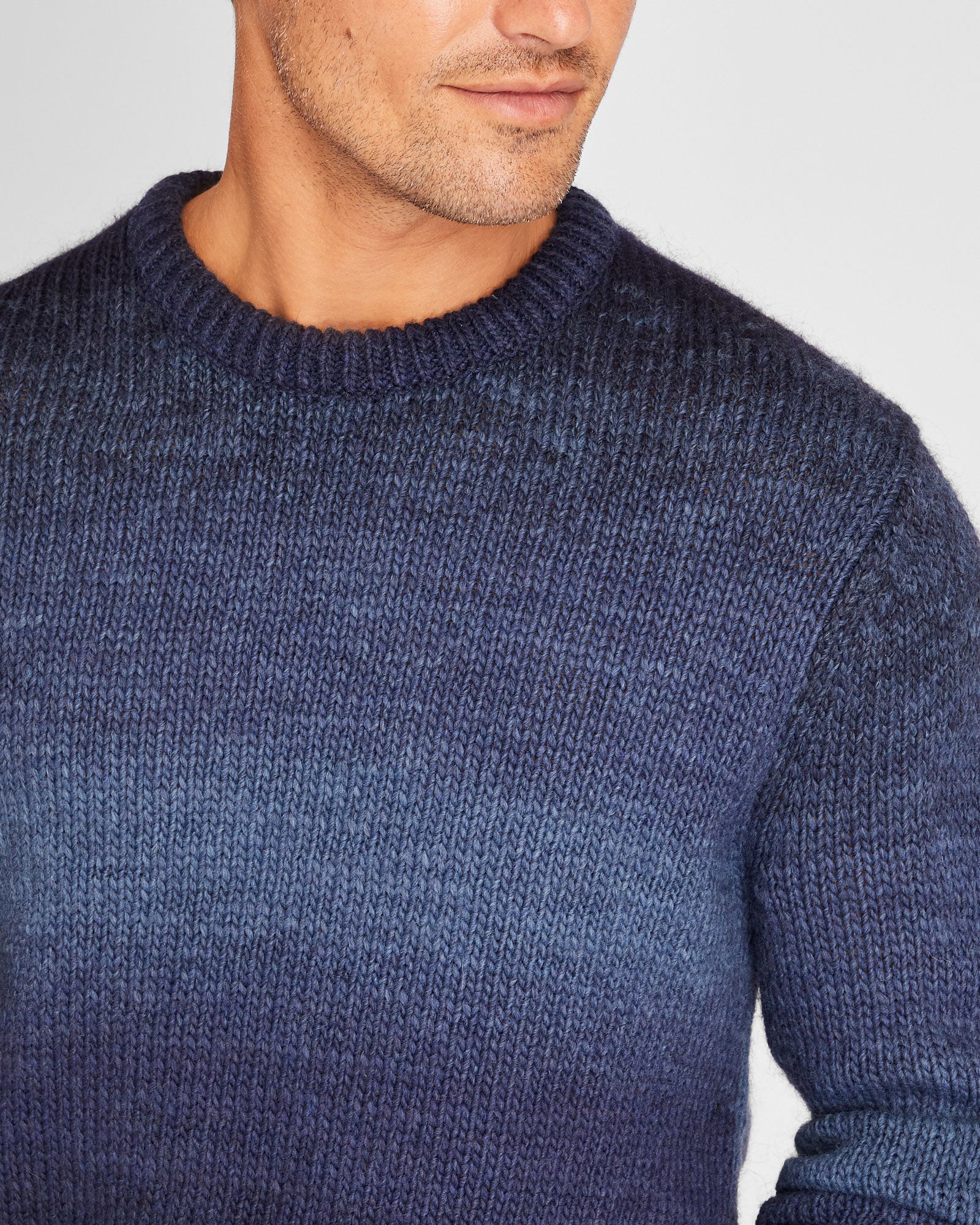 CLUB MONACO - Ombré Crewneck - Navy Mix
