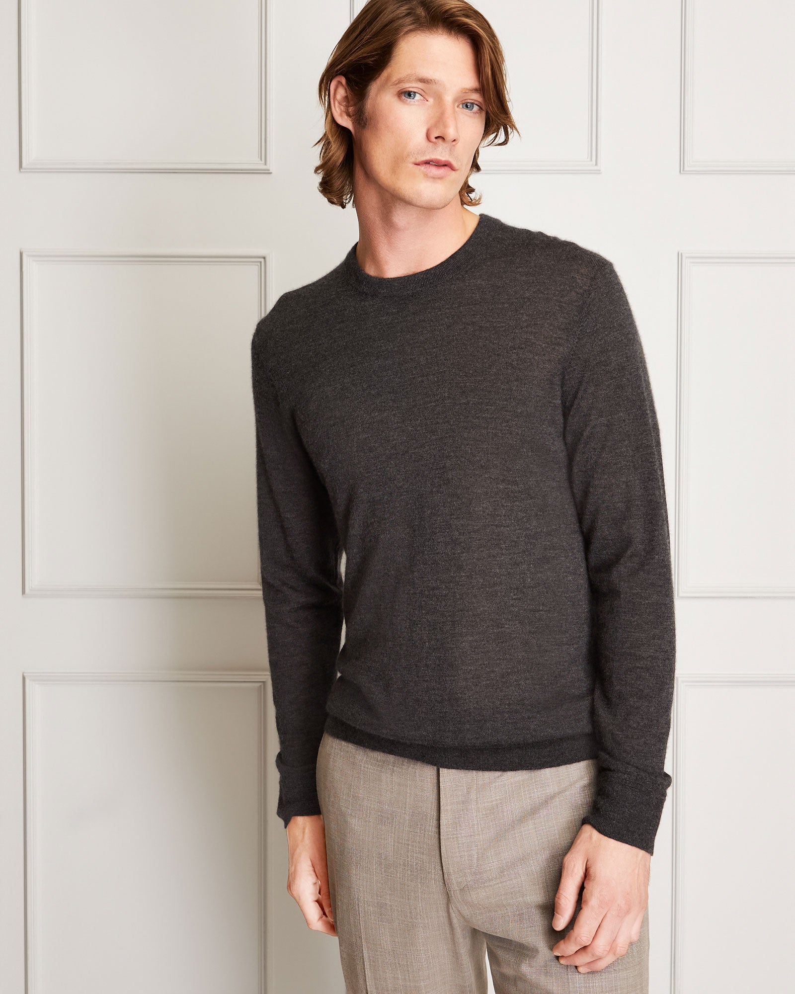 CLUB MONACO - Italian Cashmere Crewneck - Charcoal