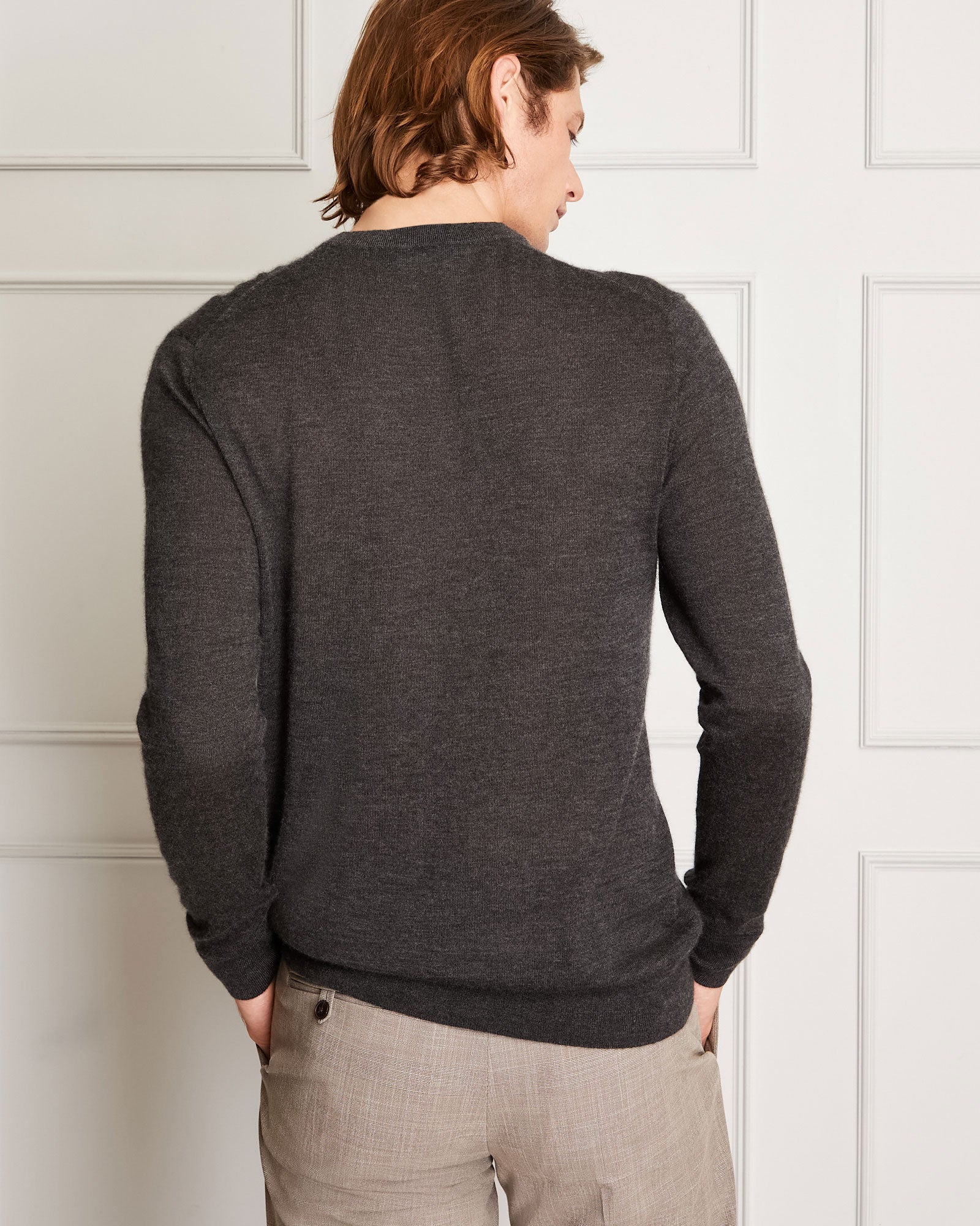 CLUB MONACO - Italian Cashmere Crewneck - Charcoal