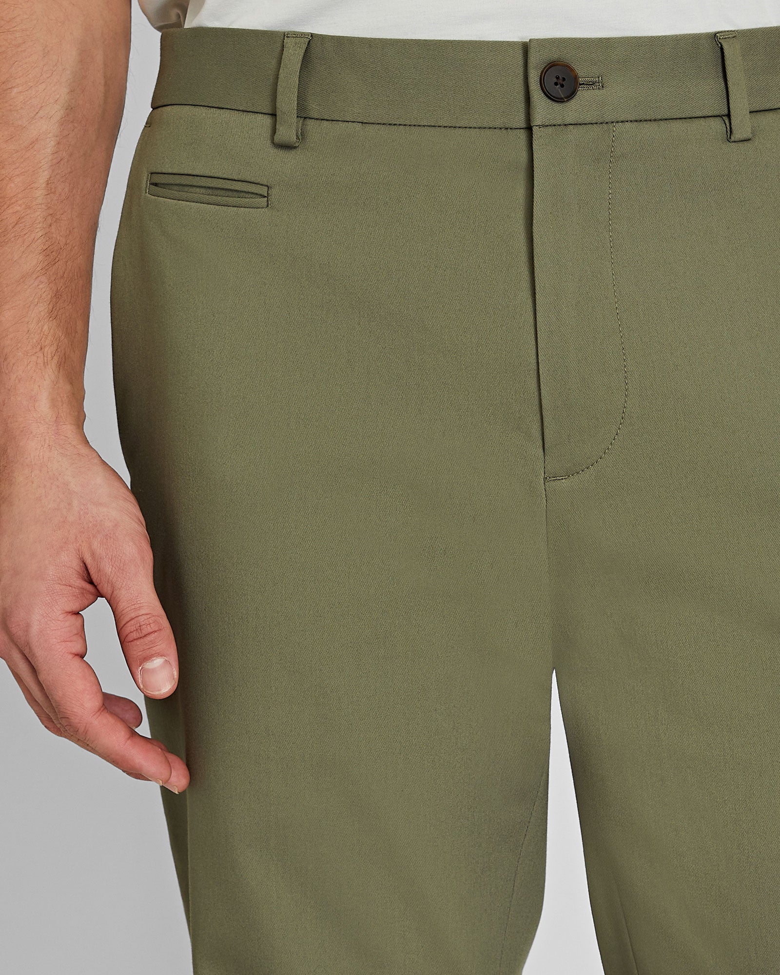CLUB MONACO - Pantalon court et fuselé - Crocodile