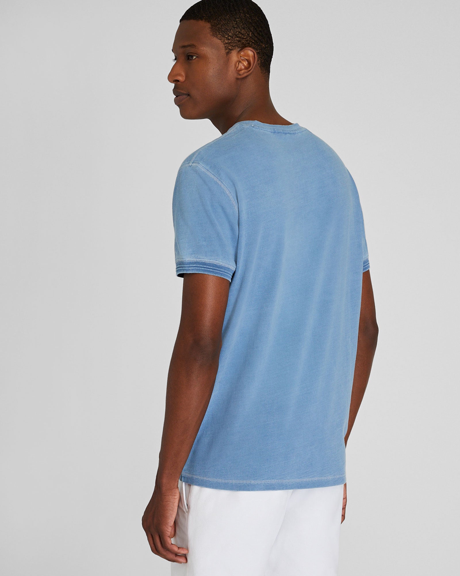 CLUB MONACO - Short Sleeve Indigo Henley - Indigo Heather