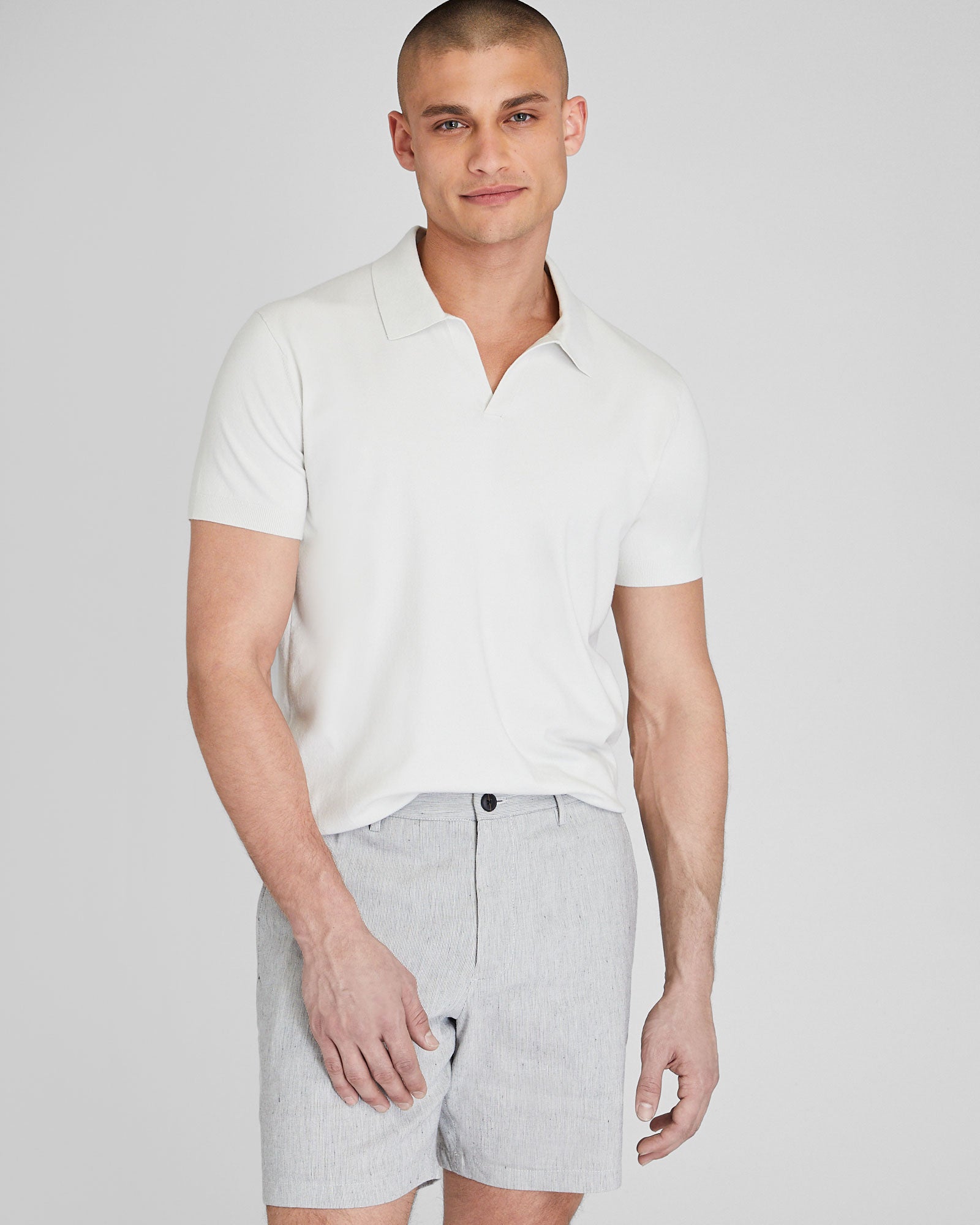 CLUB MONACO - Short Sleeve Tech Johnny Collar Polo - Off White