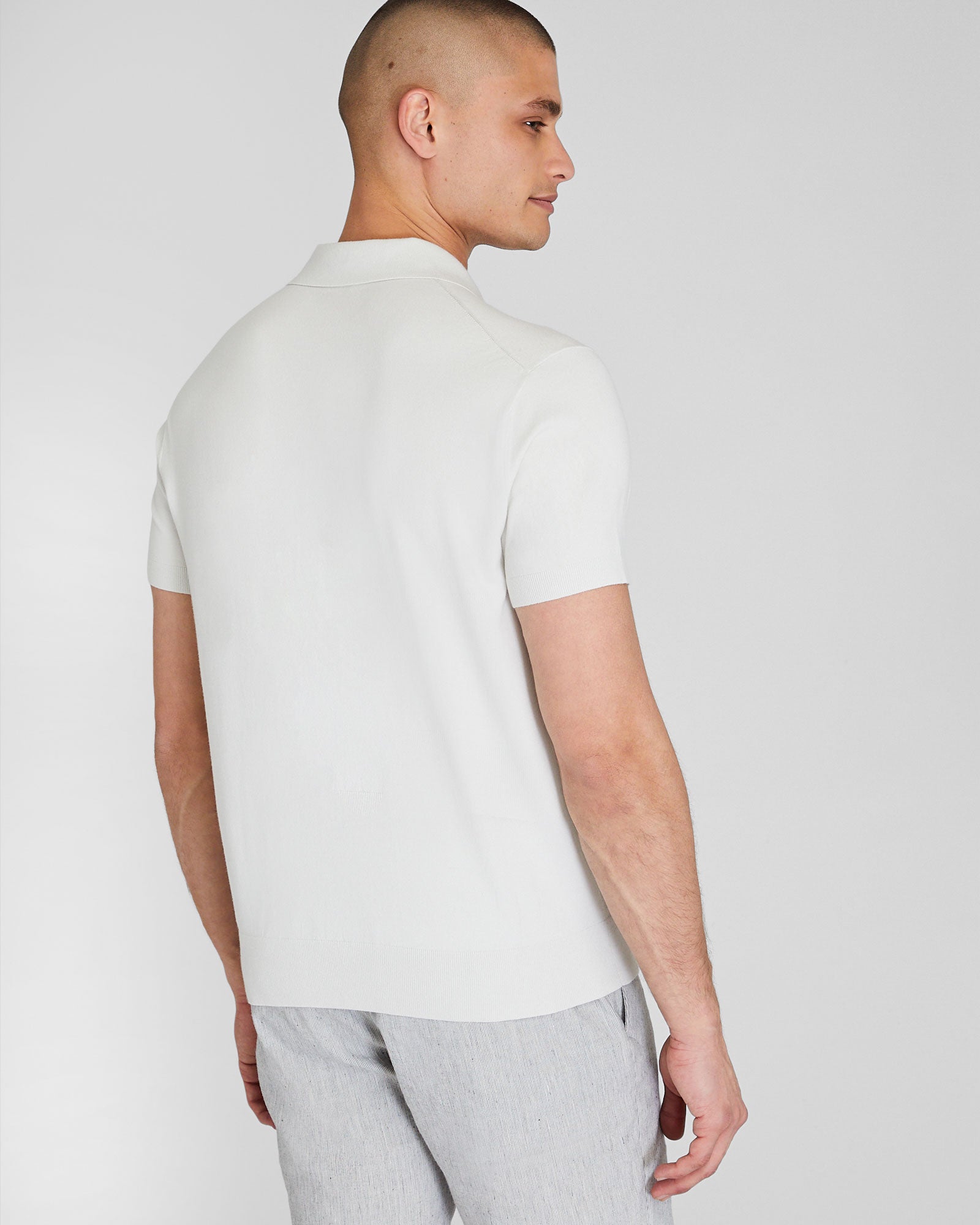 CLUB MONACO - Short Sleeve Tech Johnny Collar Polo - Off White