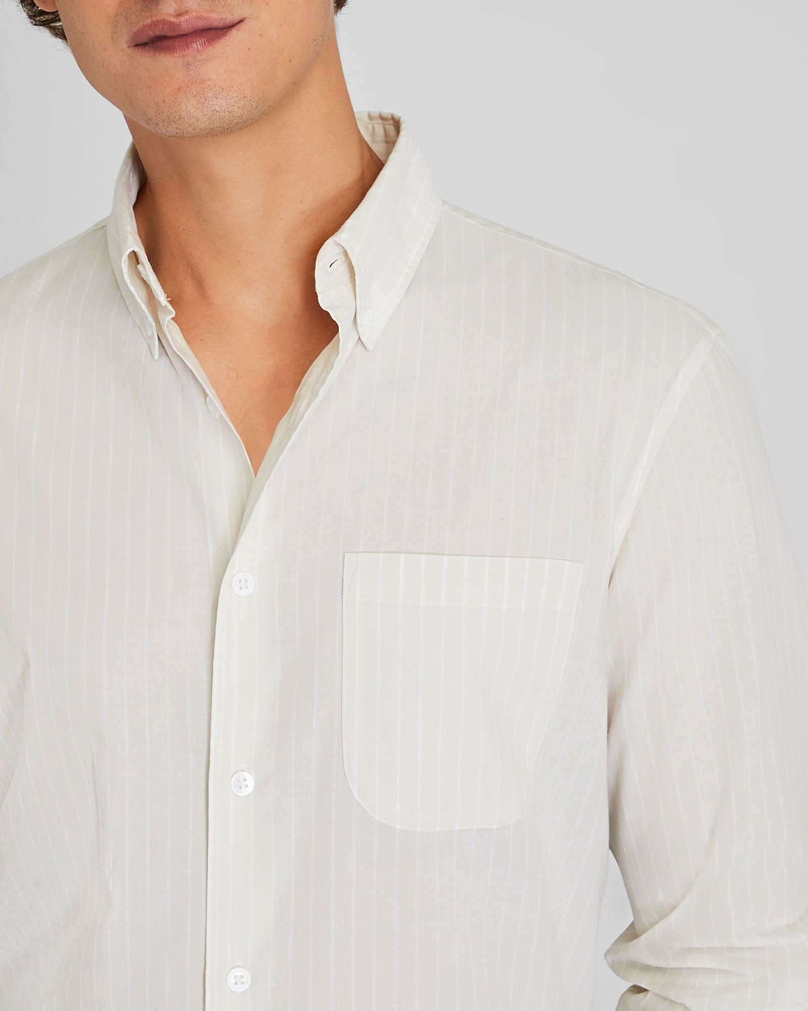 CLUB MONACO - Chemise en popeline rayée légère - Beige clair