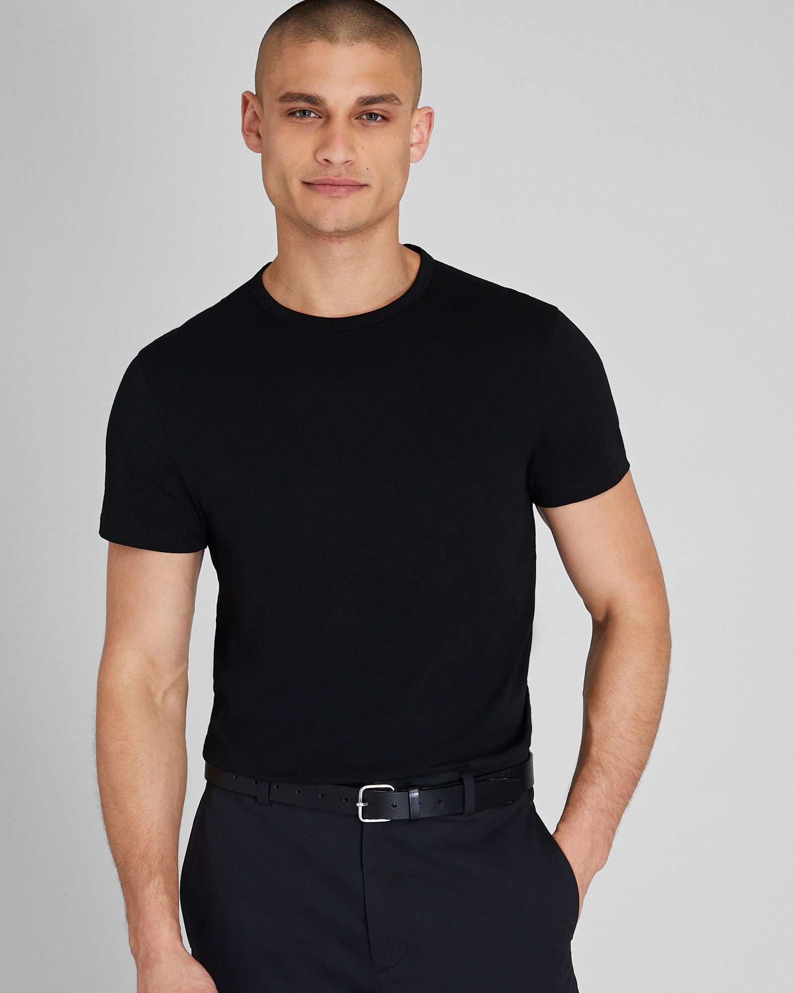 CLUB MONACO - T-shirt japonais ultraléger - Noir