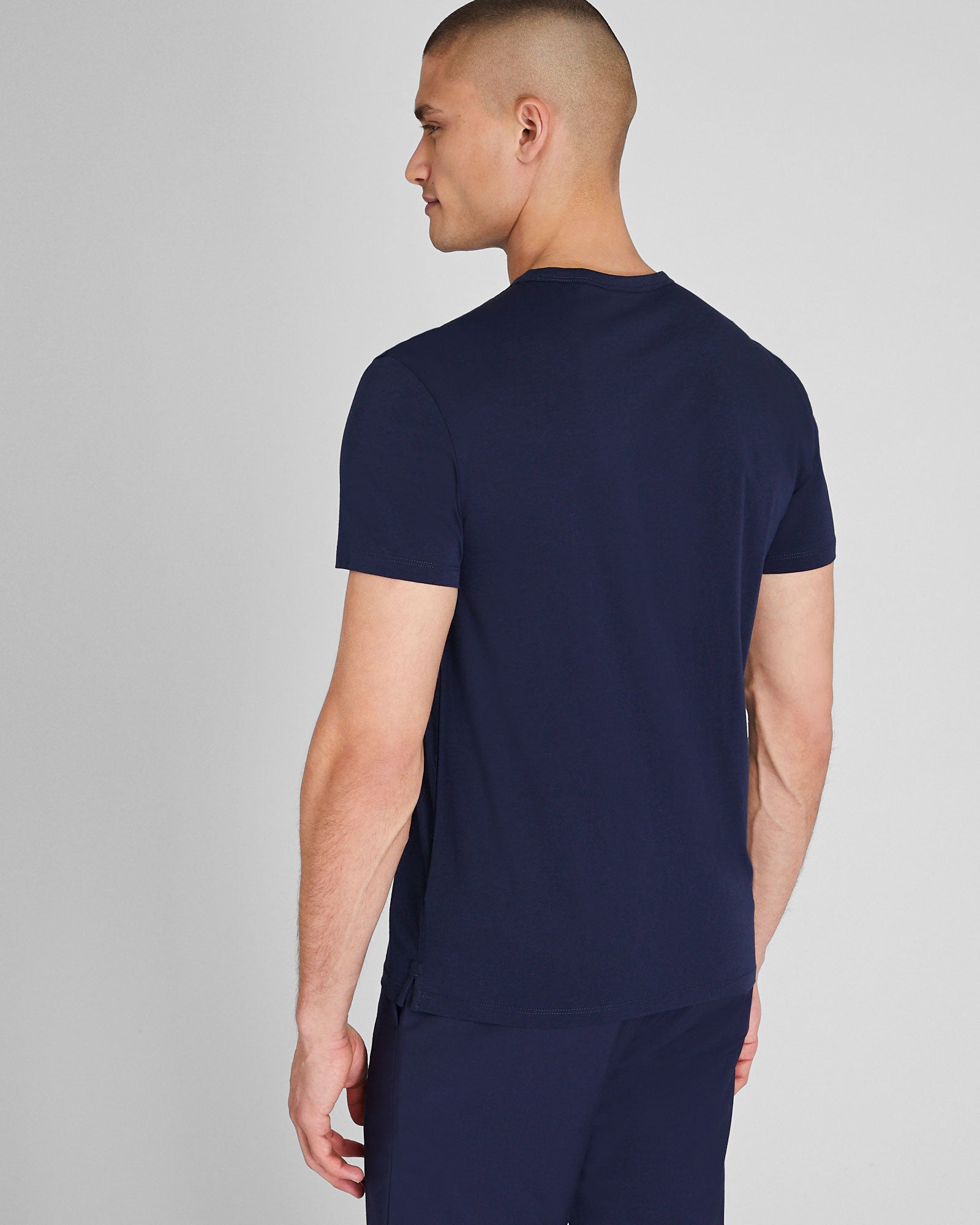 CLUB MONACO - T-shirt japonais ultraléger - Marine