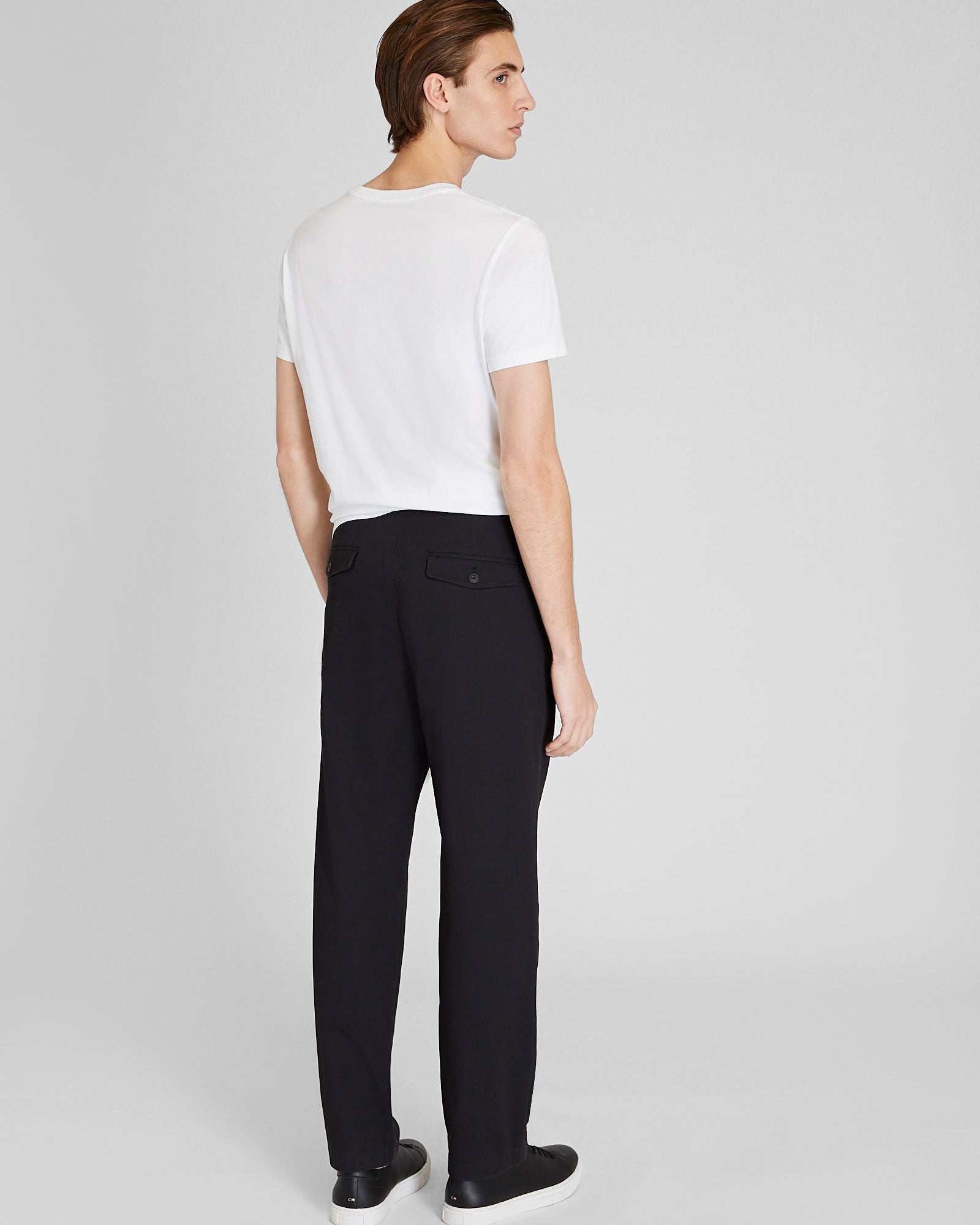 CLUB MONACO - Logan Straight Leg Chino - Black