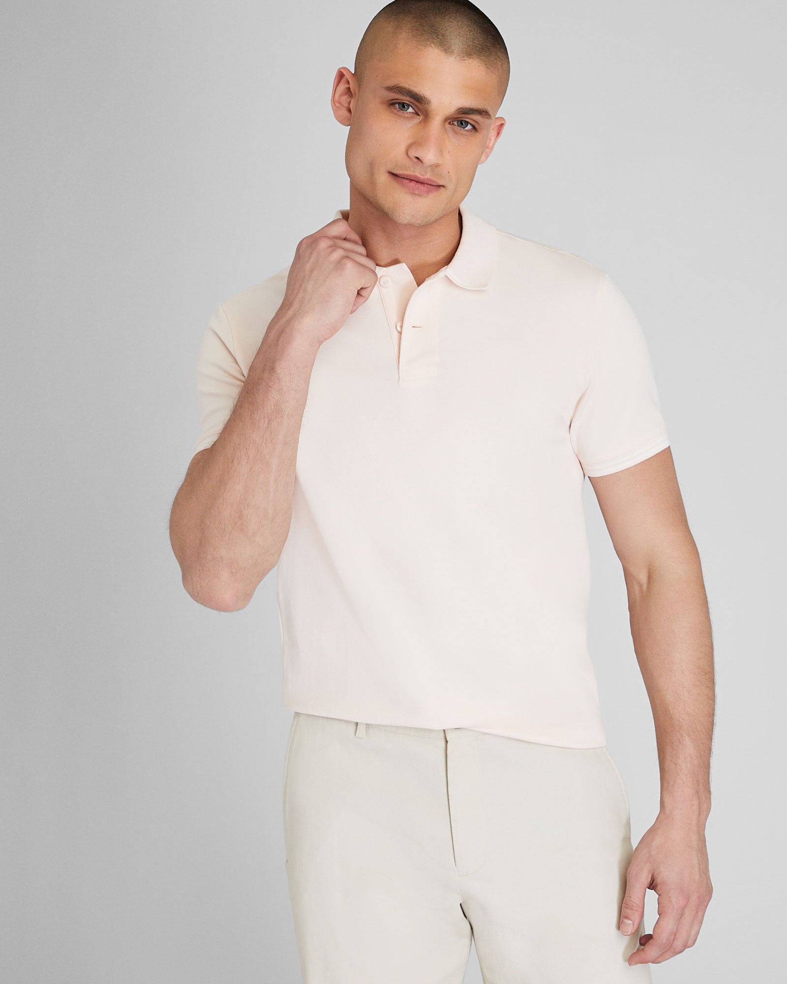 CLUB MONACO - Polo à col à lisières contrastées - Rose clair