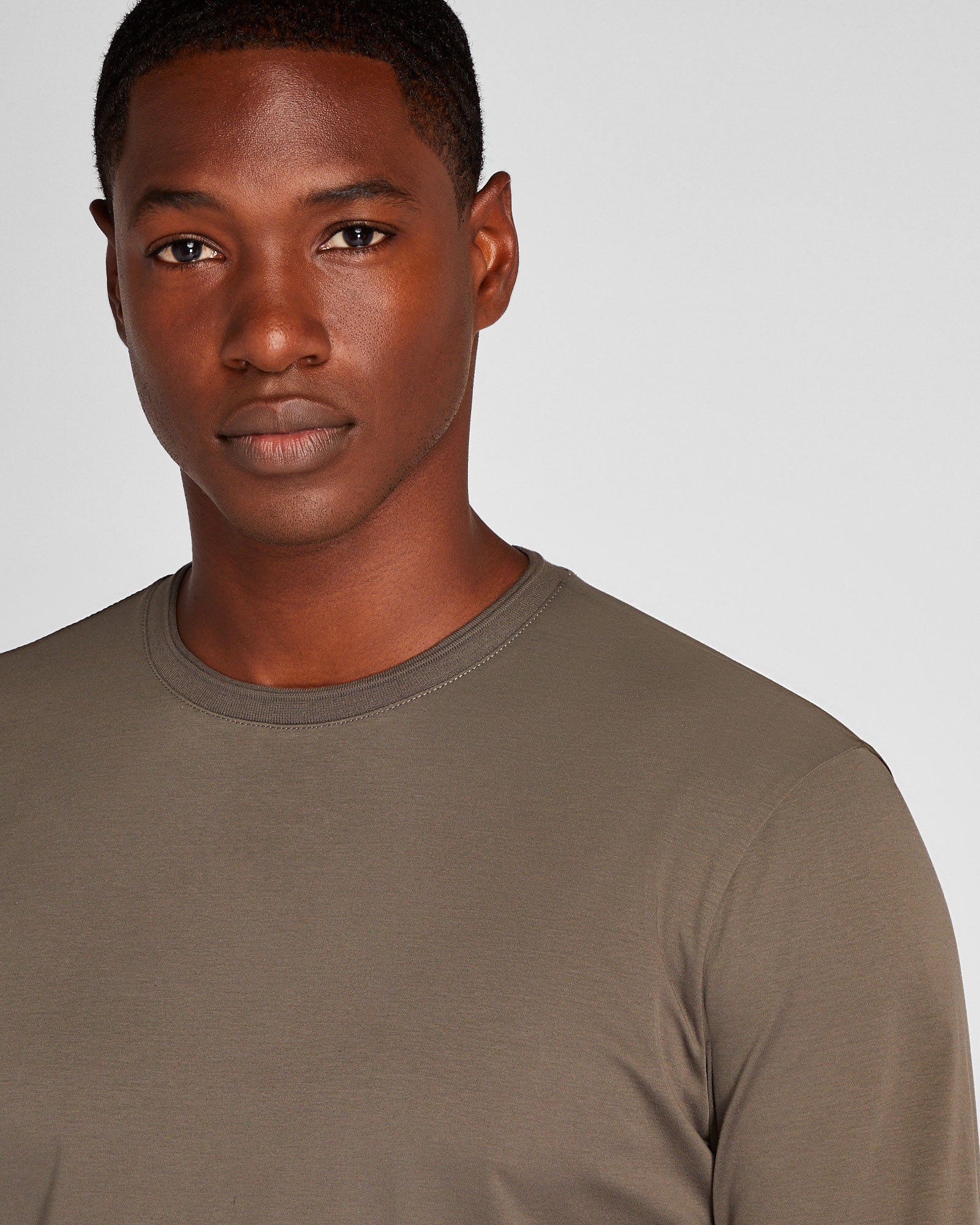 CLUB MONACO - Long-Sleeve Refined Crew Tee - Dark Olive