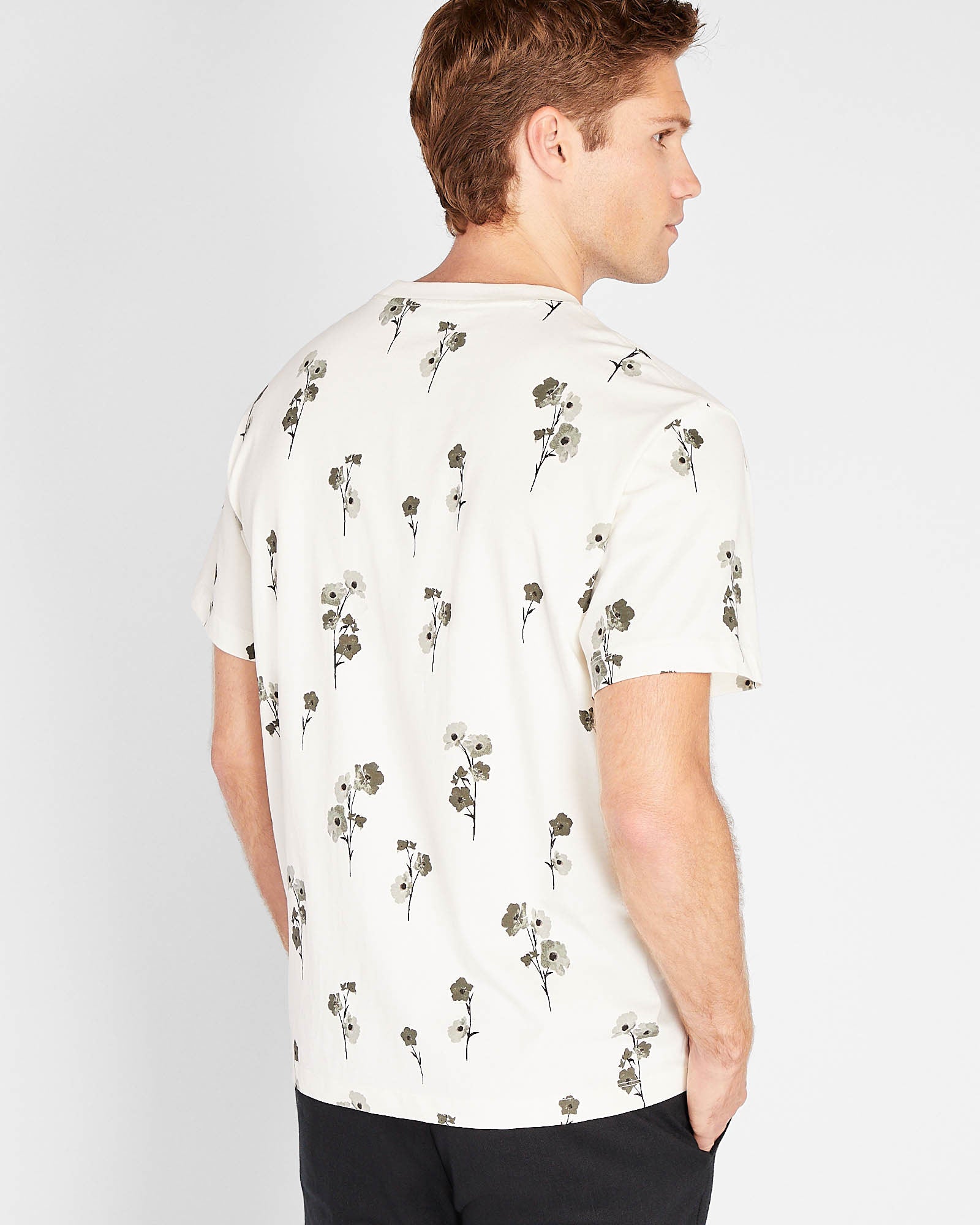 CLUB MONACO - Short Sleeve Linear Floral Print Tee - White