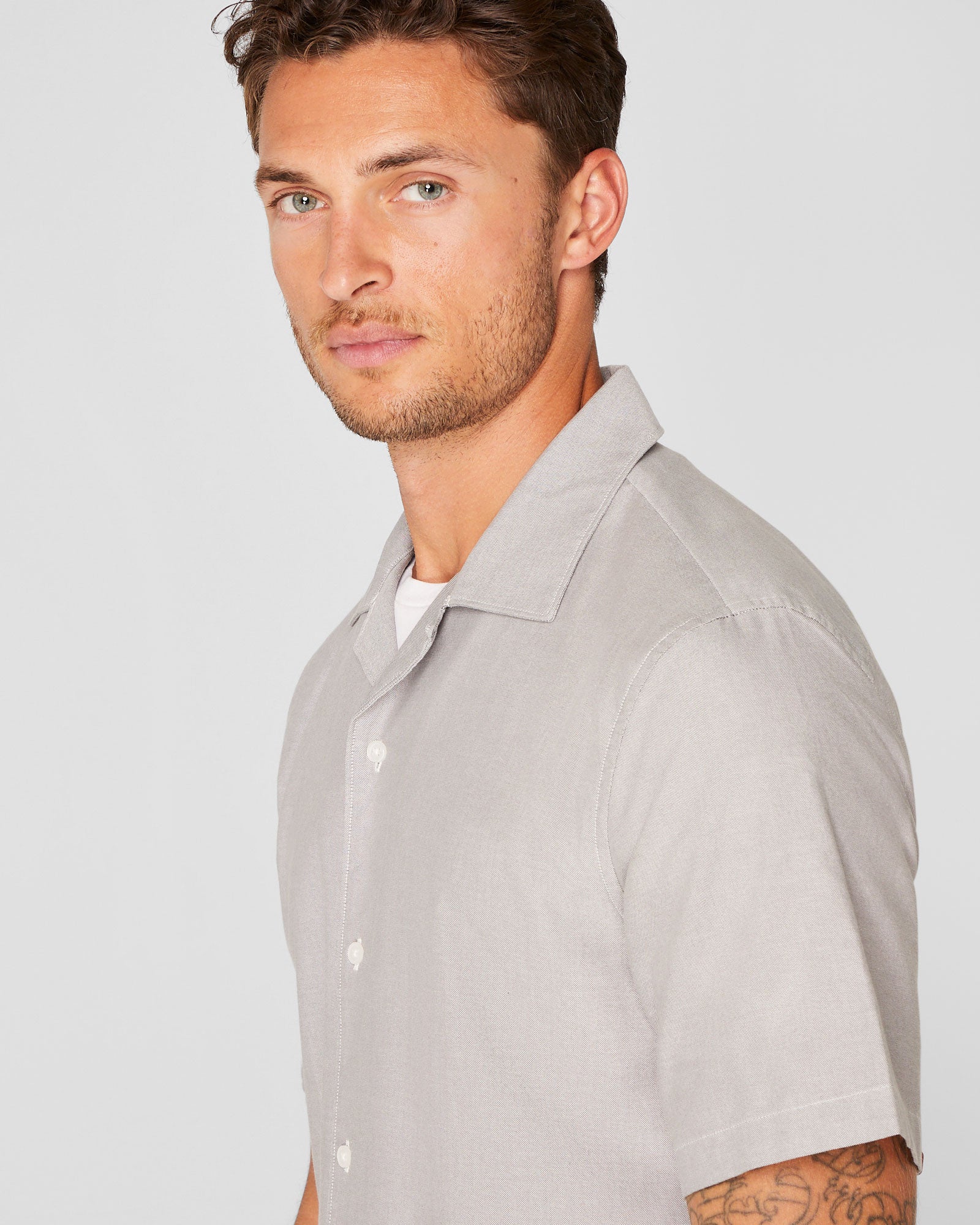 CLUB MONACO - Chemise Oxford à manches courtes - Gris