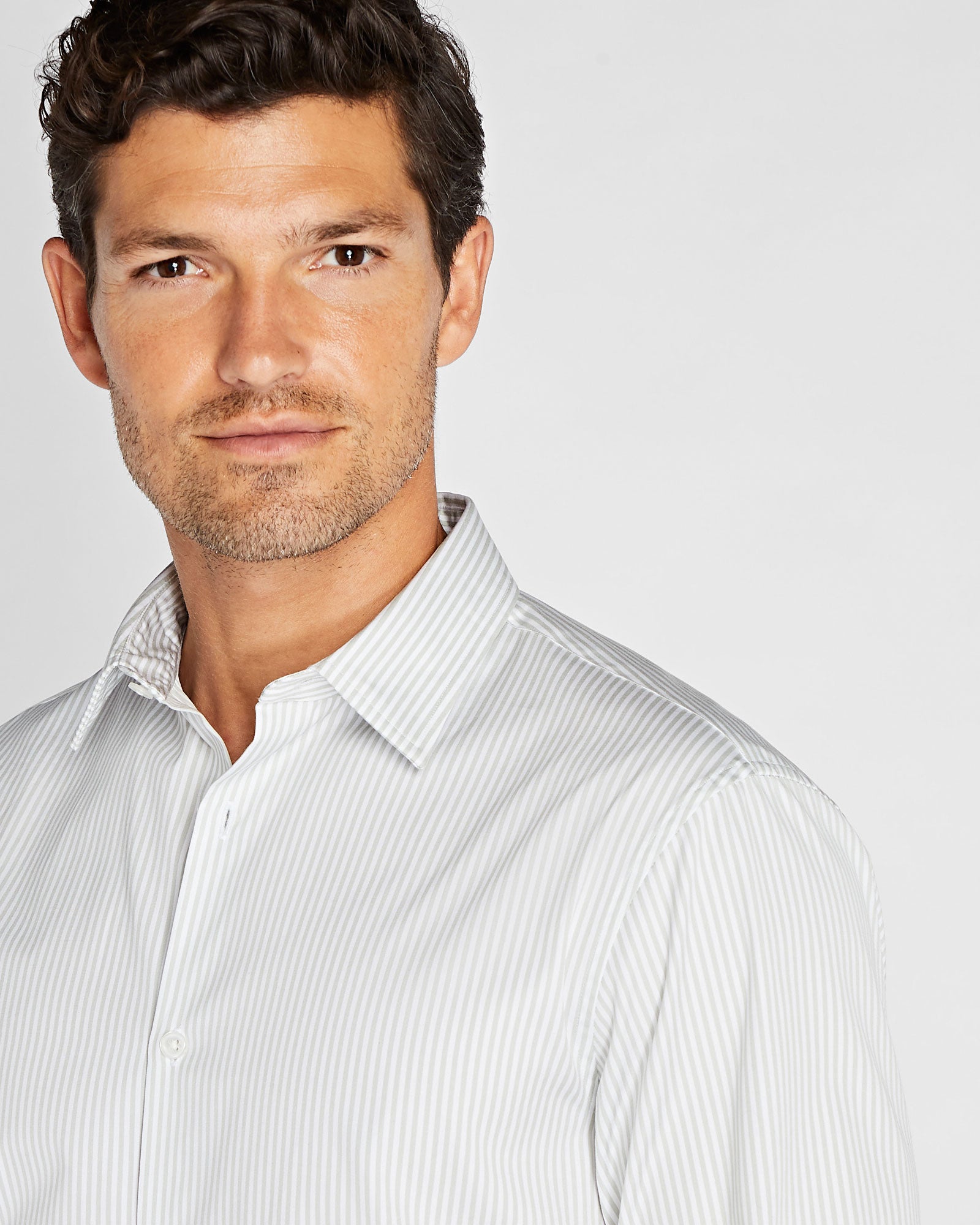 CLUB MONACO - Chemise habillée en popeline rayée - Gris