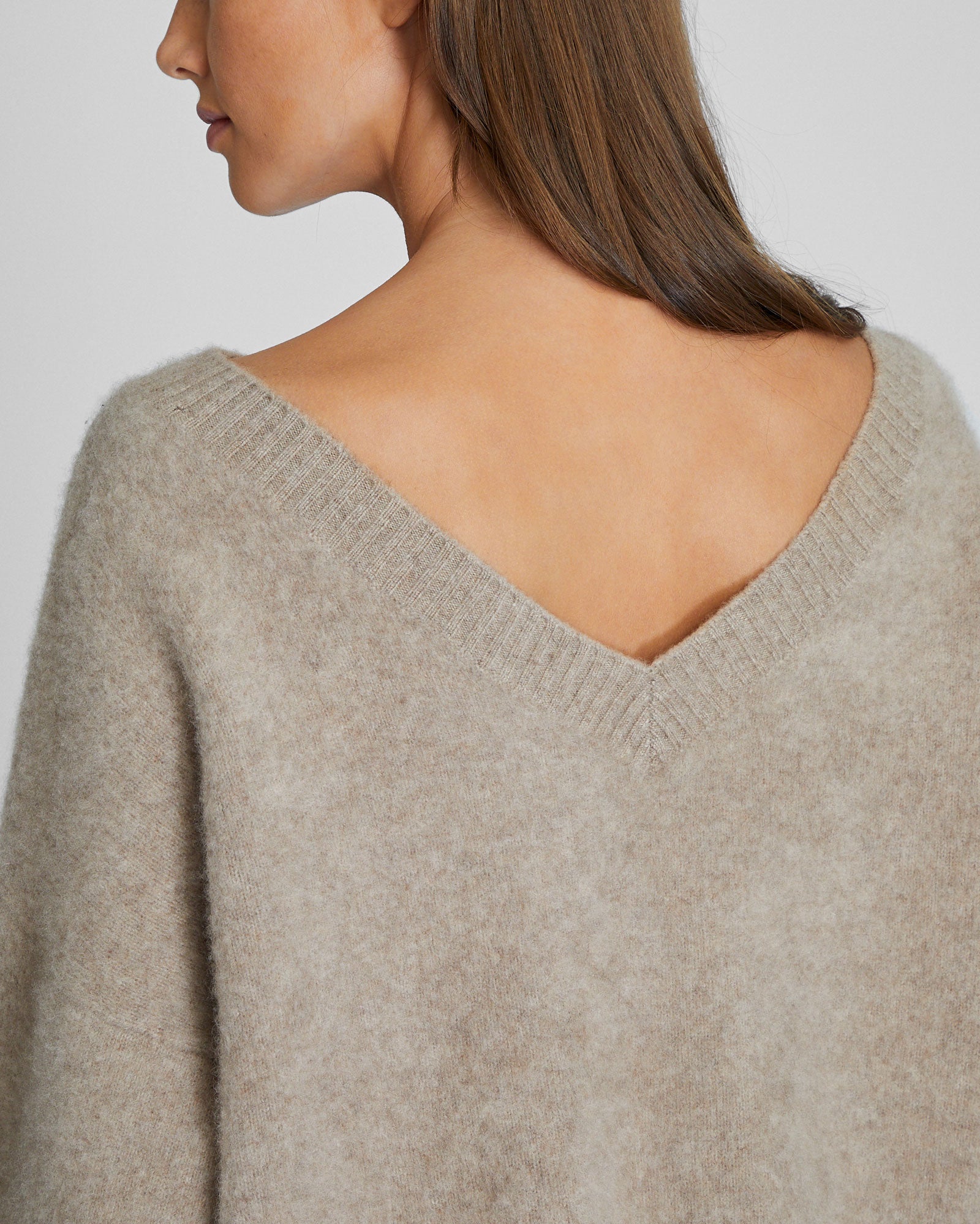 CLUB MONACO - Chandail en cachemire brossé - Taupe