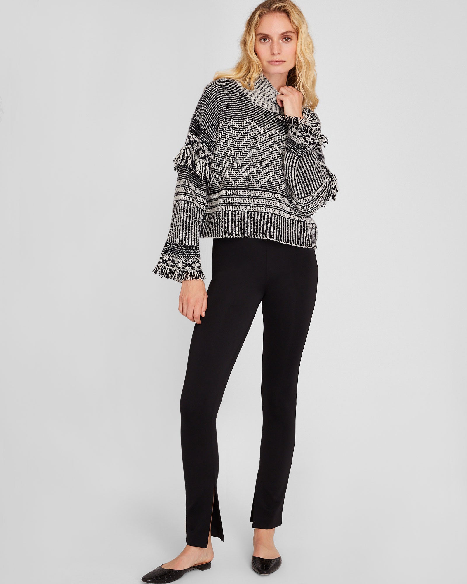CLUB MONACO - Chandail à col roulé et franges - Mélange Marine