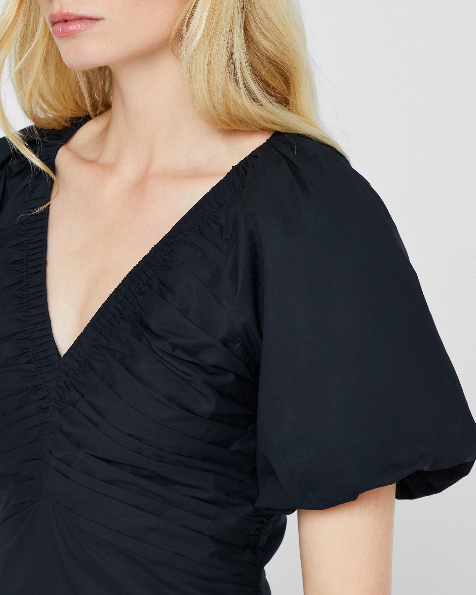 CLUB MONACO - Robe longue froncée à volants - Noir
