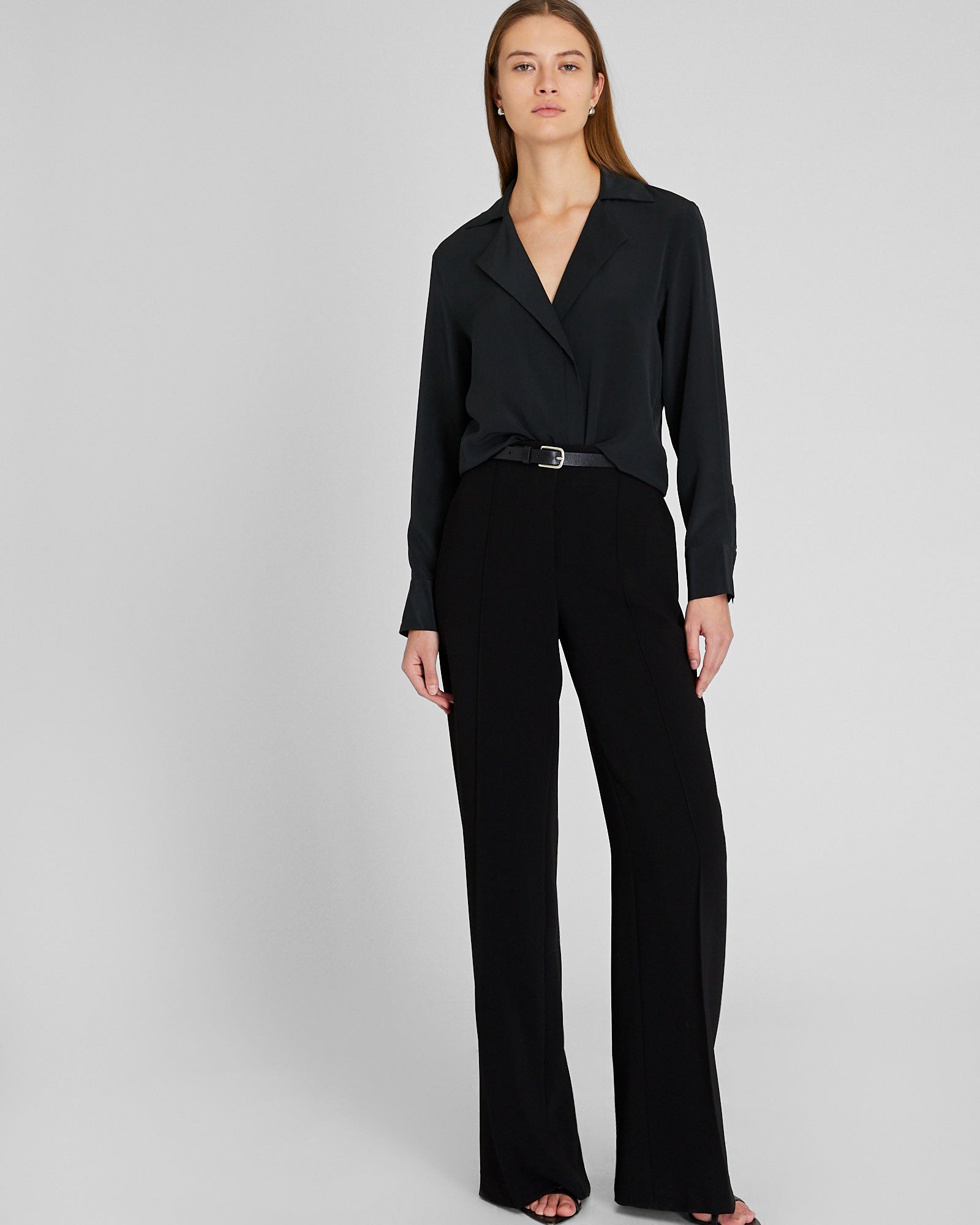 CLUB MONACO - Chemise à col ouvert en soie - Noir